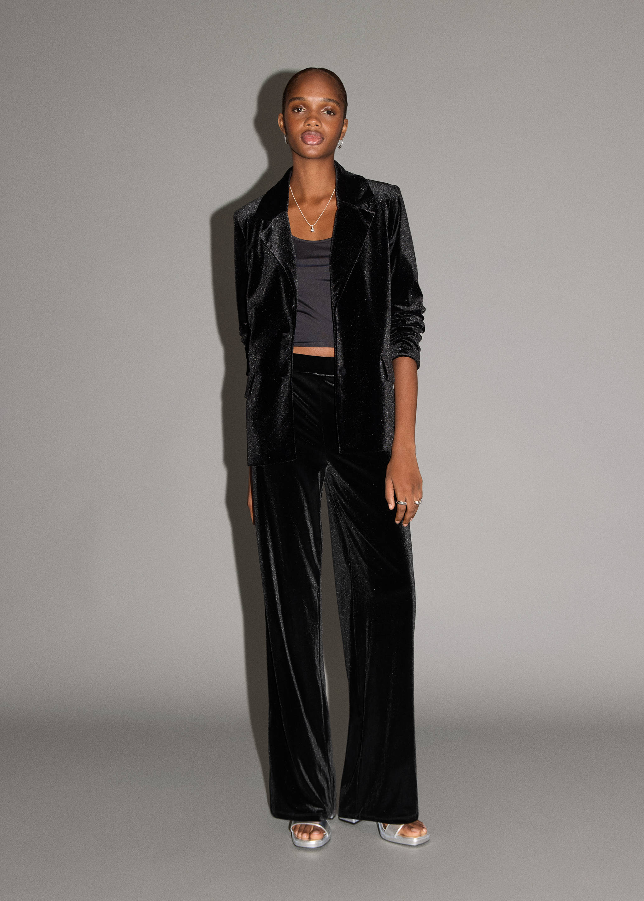 Straight velvet trousers - Details of the article 1