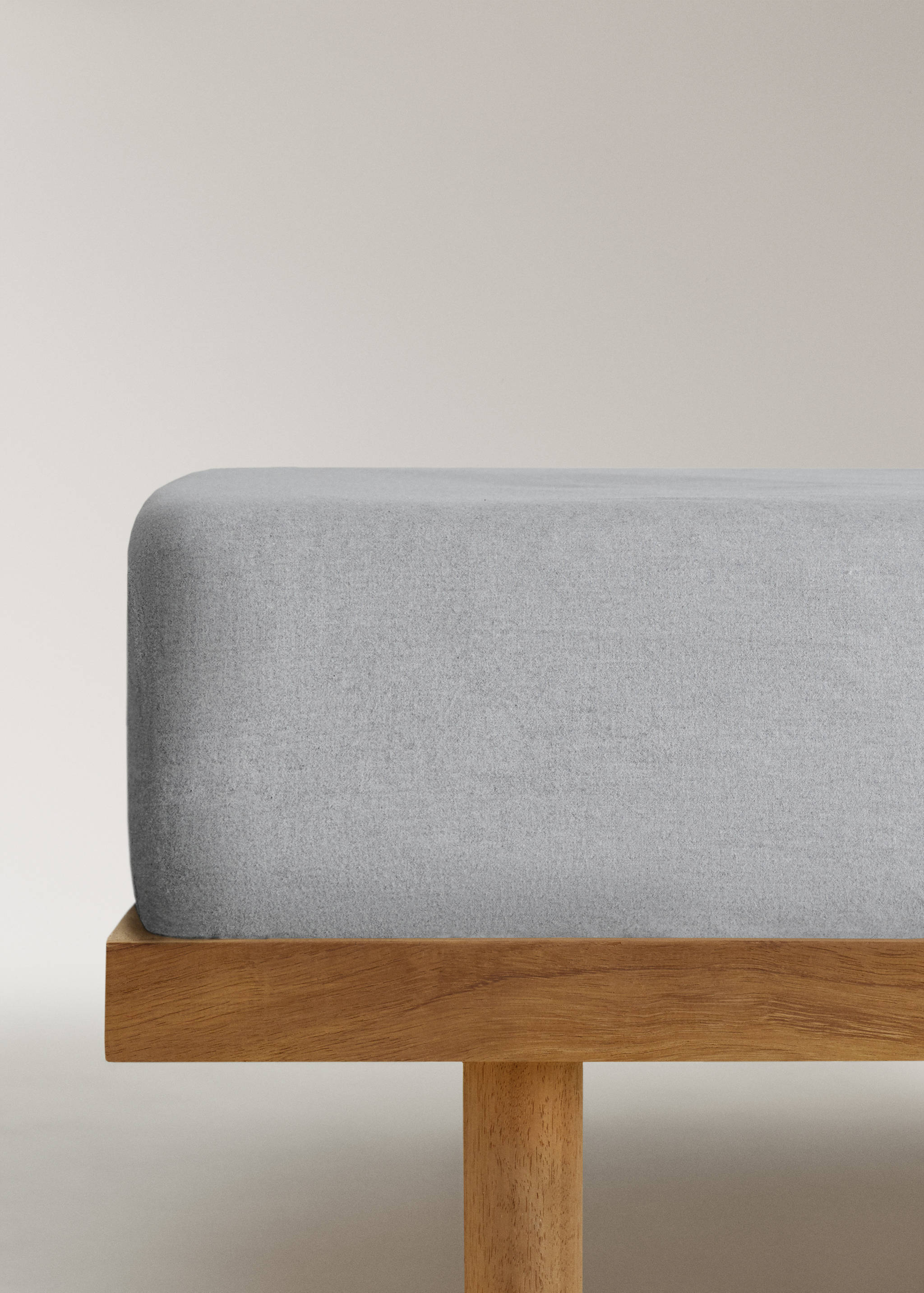 Flannel cotton melange-yarn fitted sheet for 150 cm bed - Article without model