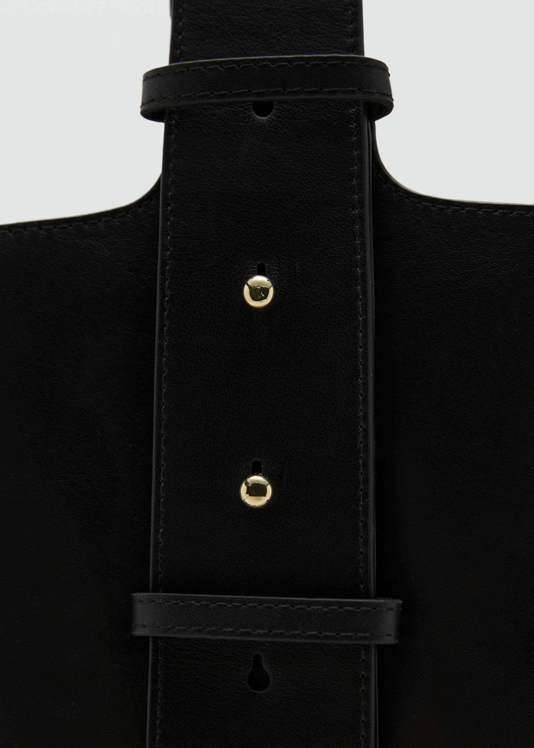 Kožená kabelka ve tvaru vaku - Detail zboží 1