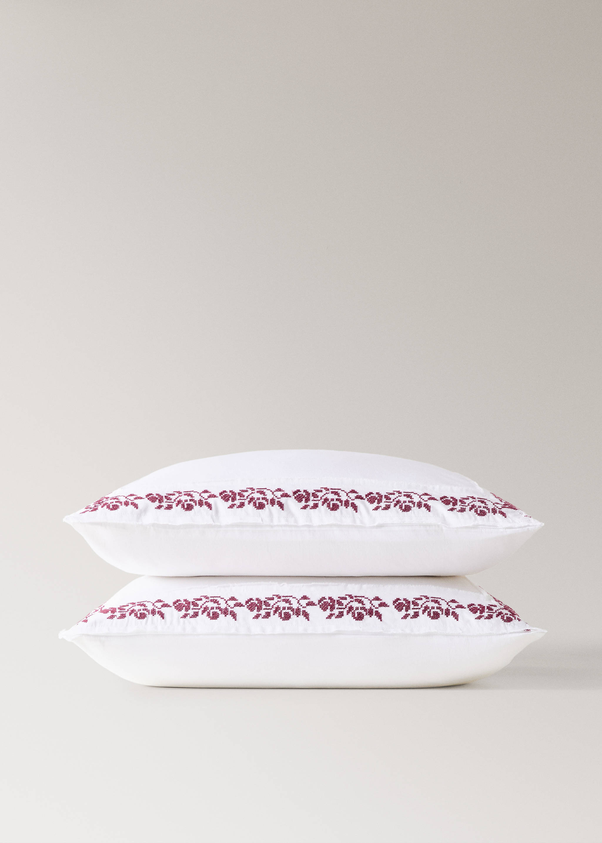 Pamuk saten 300 iplik çapraz dikişli yastık kılıfı 60X60cm - Ürün detayı 1