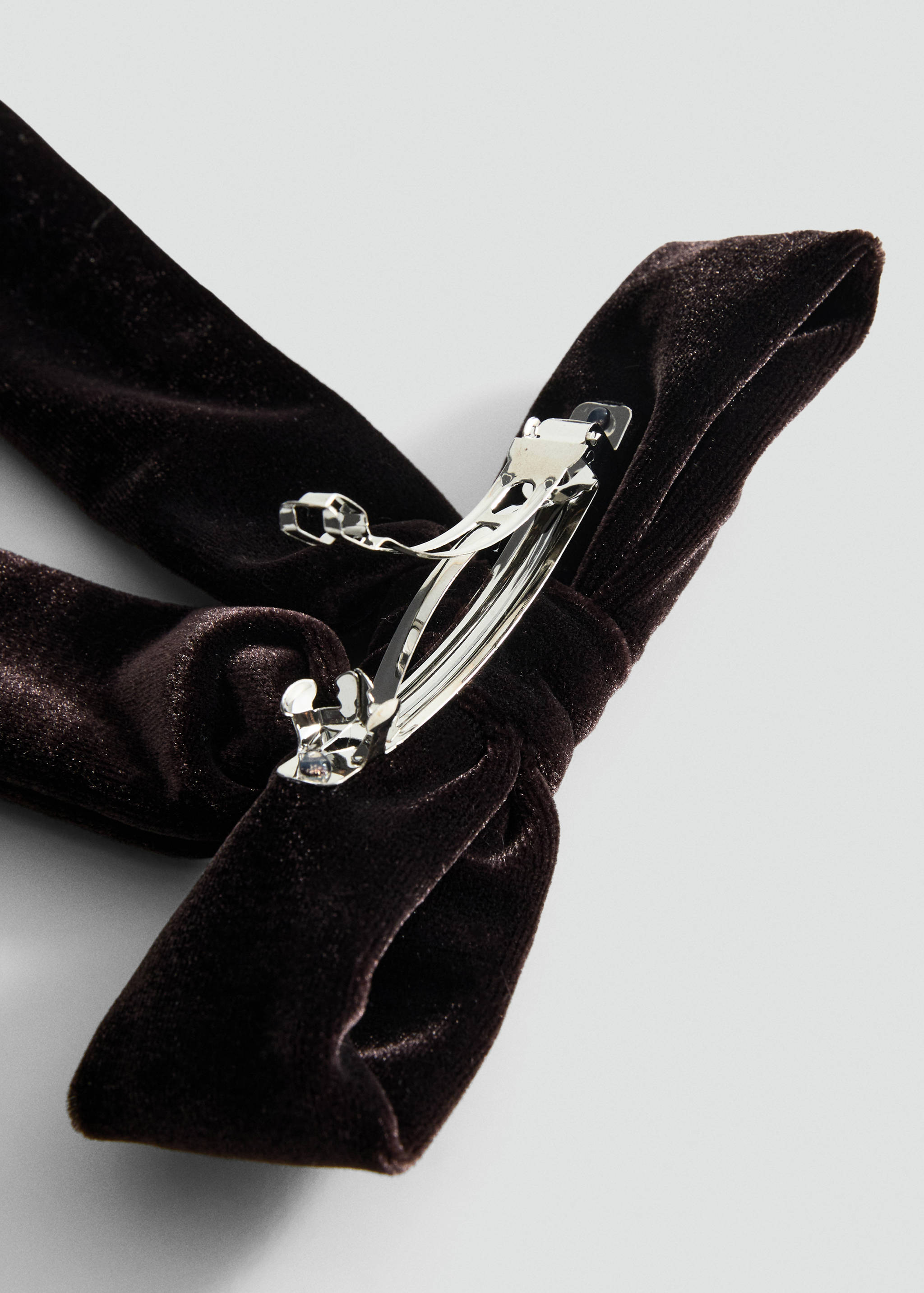 Barrette nœud velours - Plan moyen