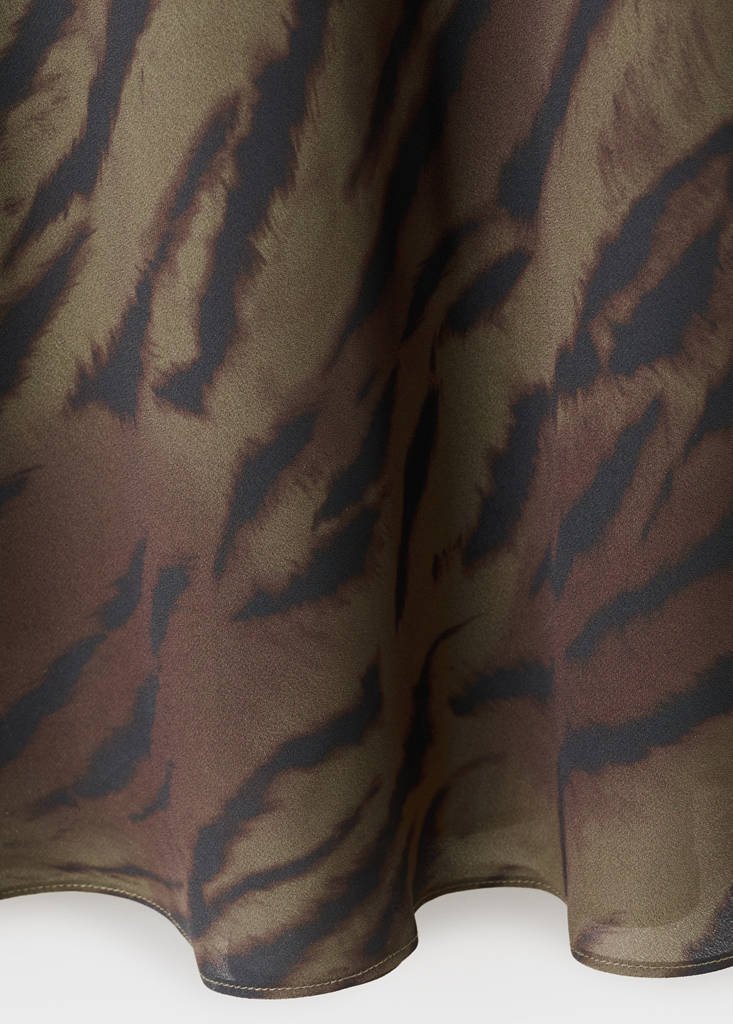 Satin animal-print dress — Brown