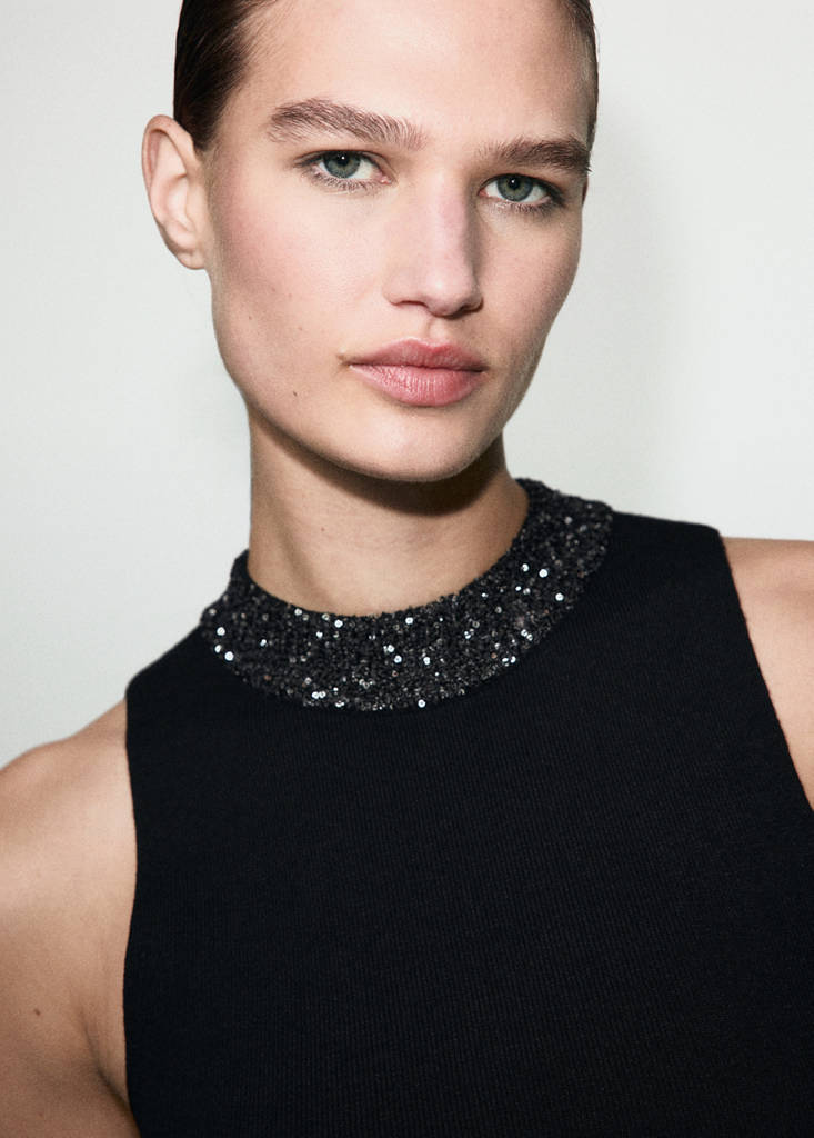 Knitted dress with sequin collar — Black
