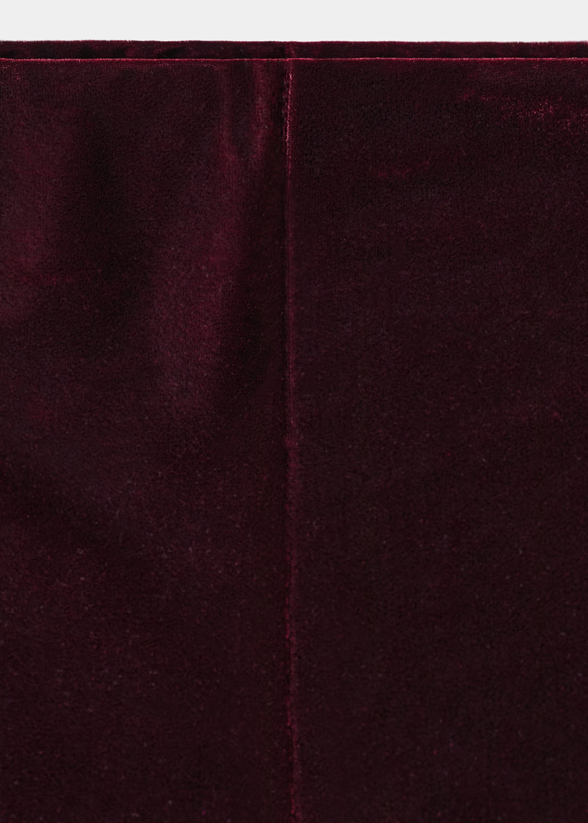 Velvet shorts — Burgundy