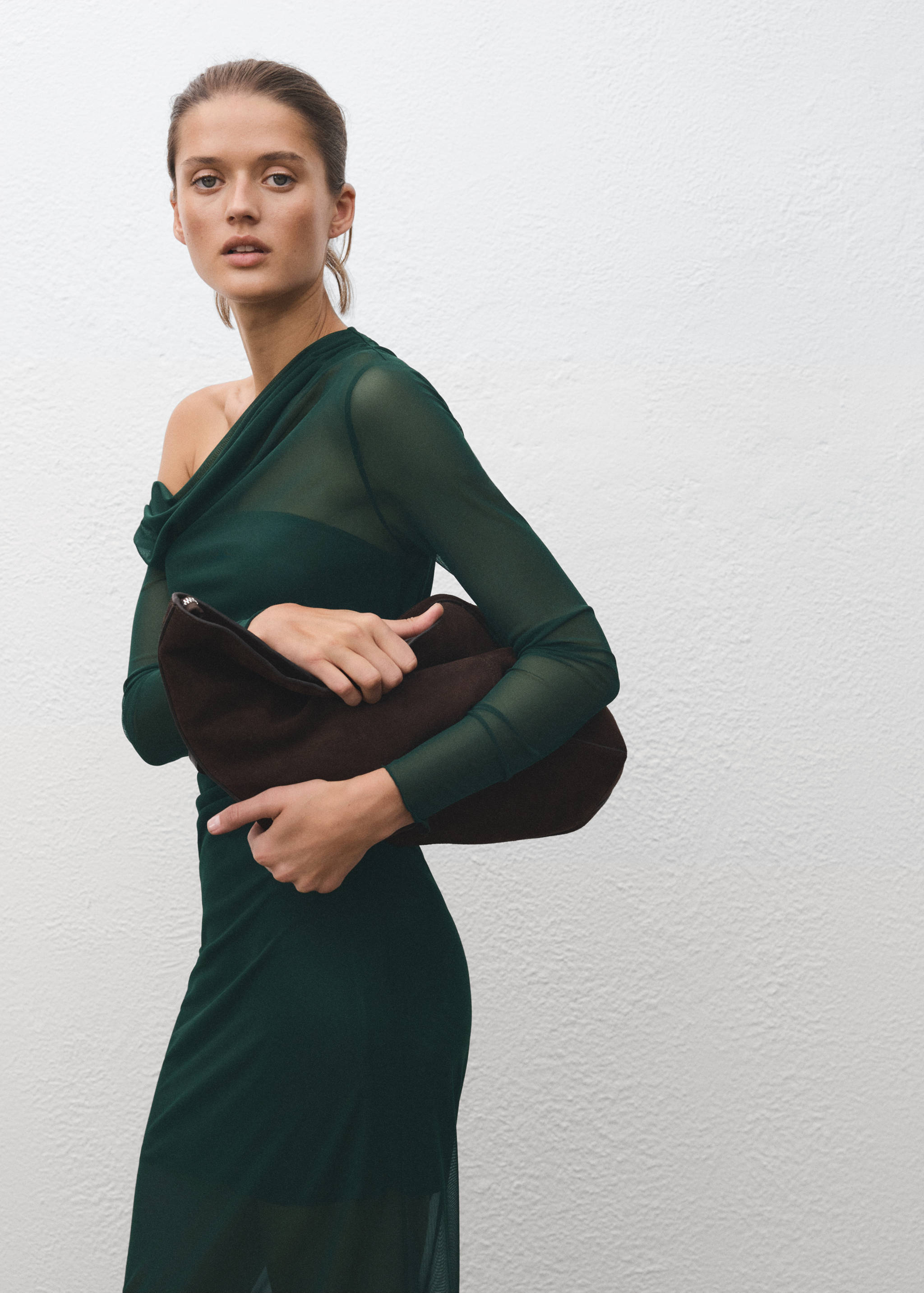 Semi-transparent asymmetrical dress - Medium plane