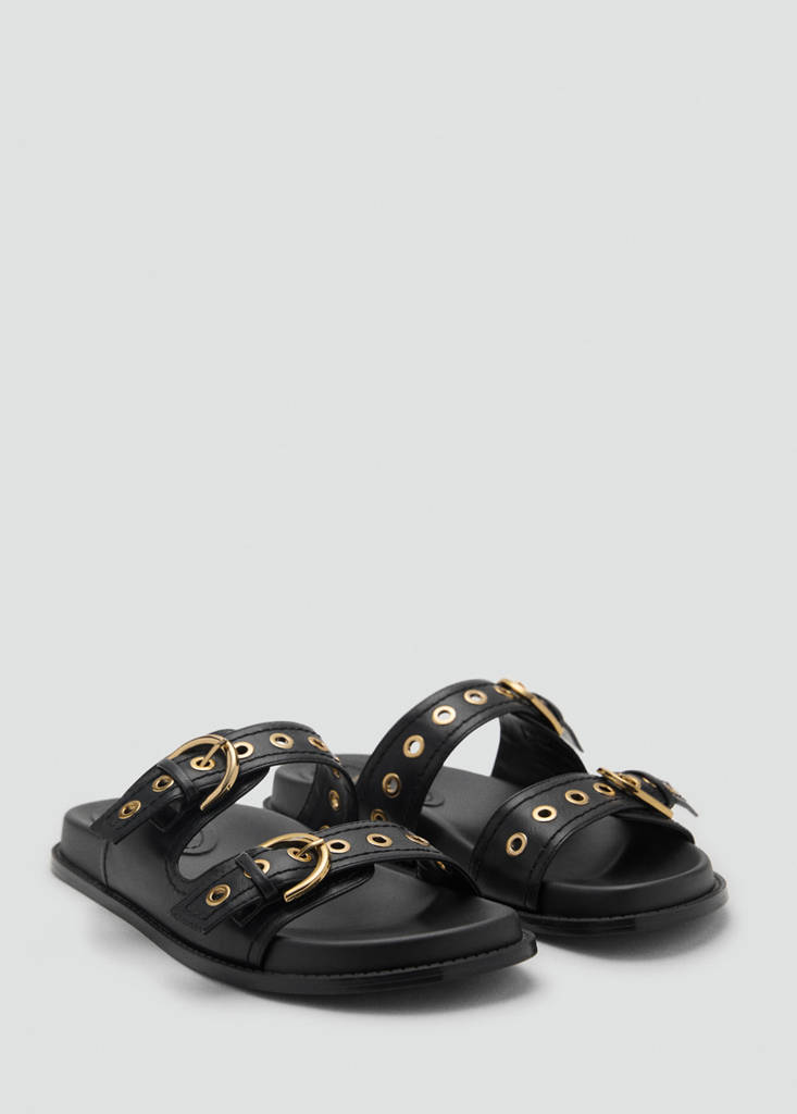 Strap sandals with buckle — Black