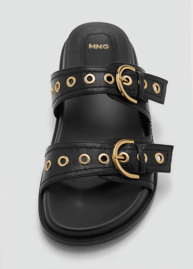 Strap sandals with buckle — Black