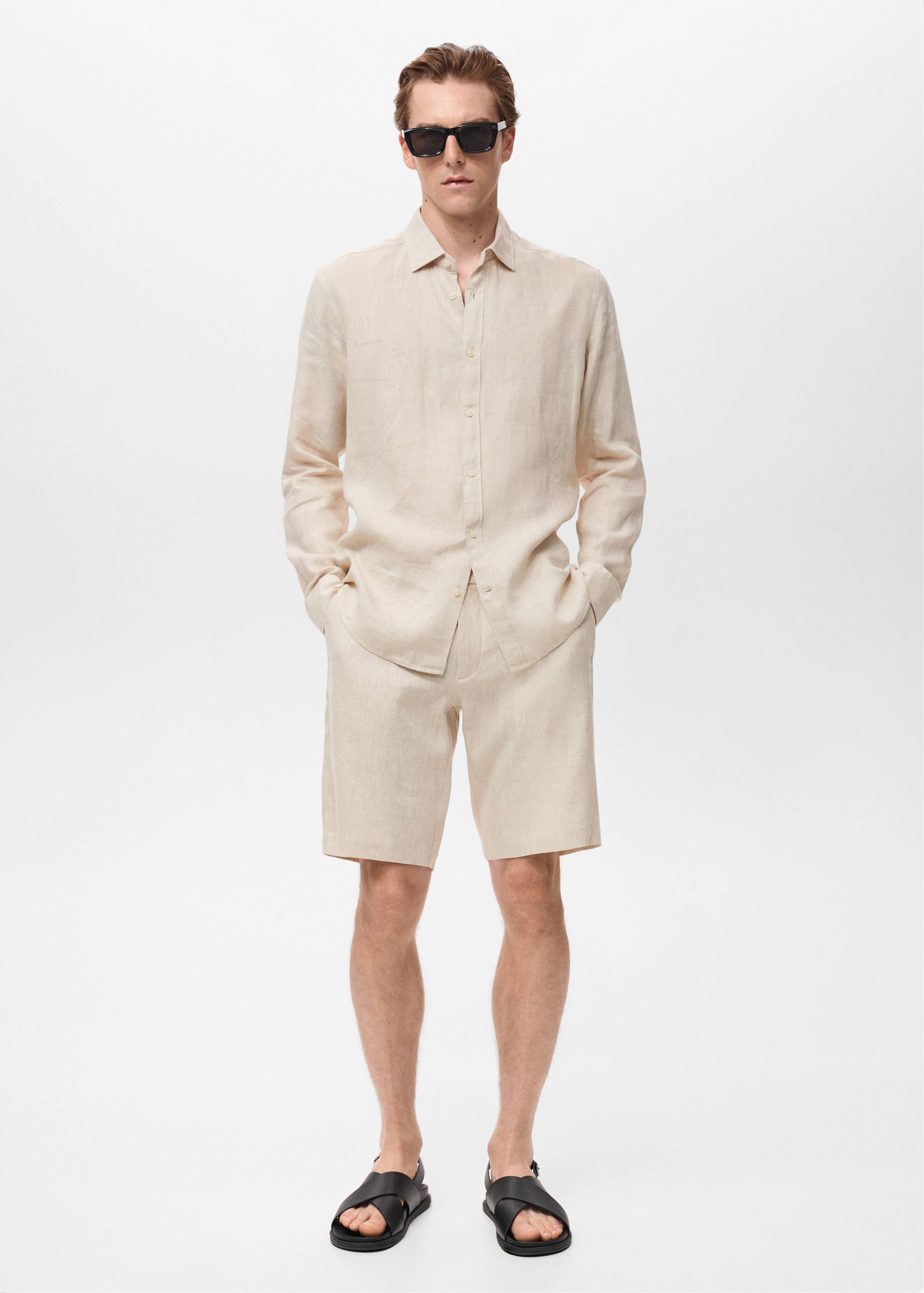 Slim-fit 100% linen bermuda shorts - General plane