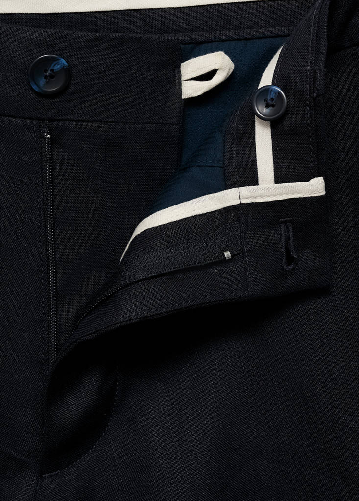 Slim-fit 100% linen bermuda shorts — Dark Navy