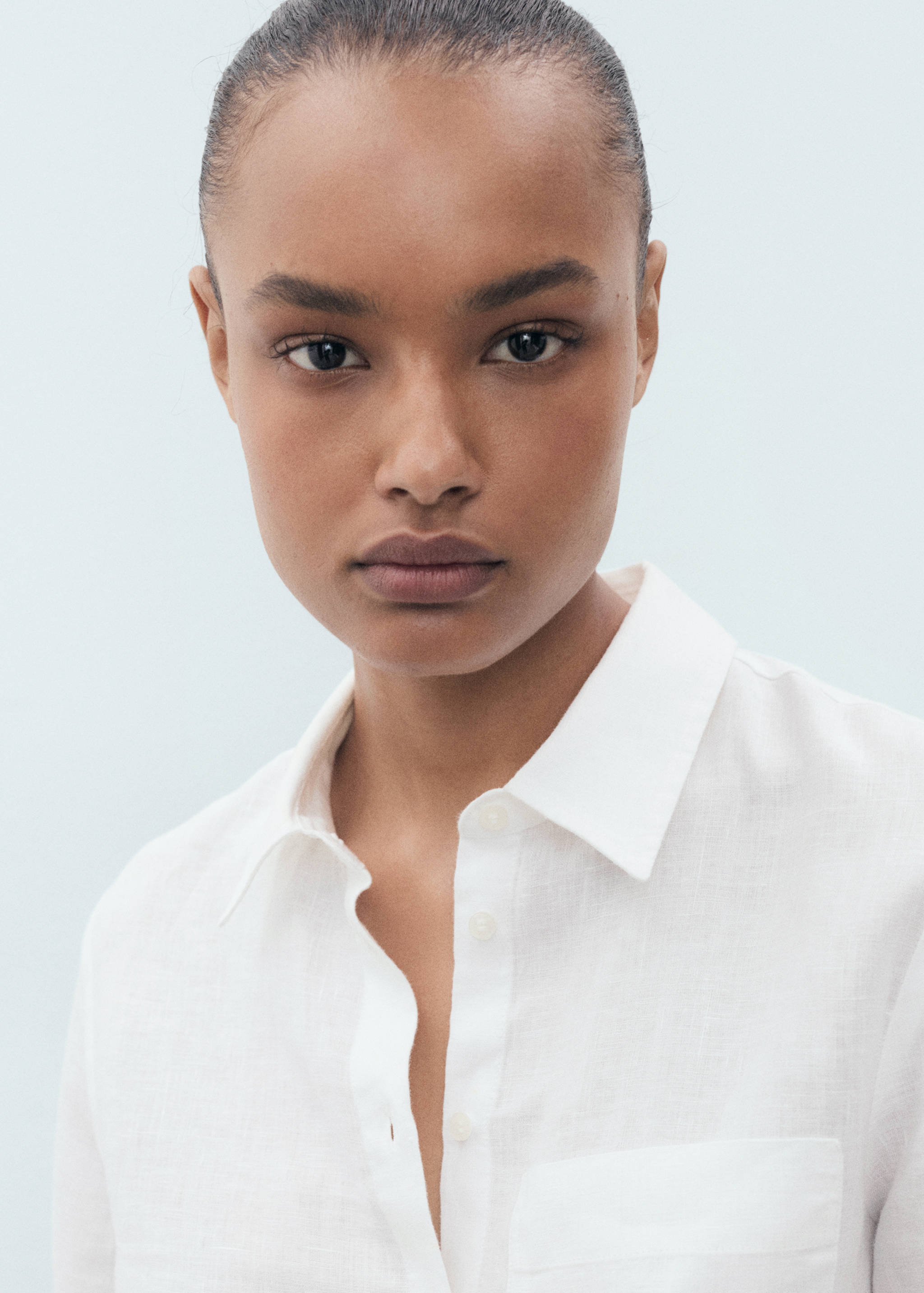 Pocket linen shirt - Details of the article 2