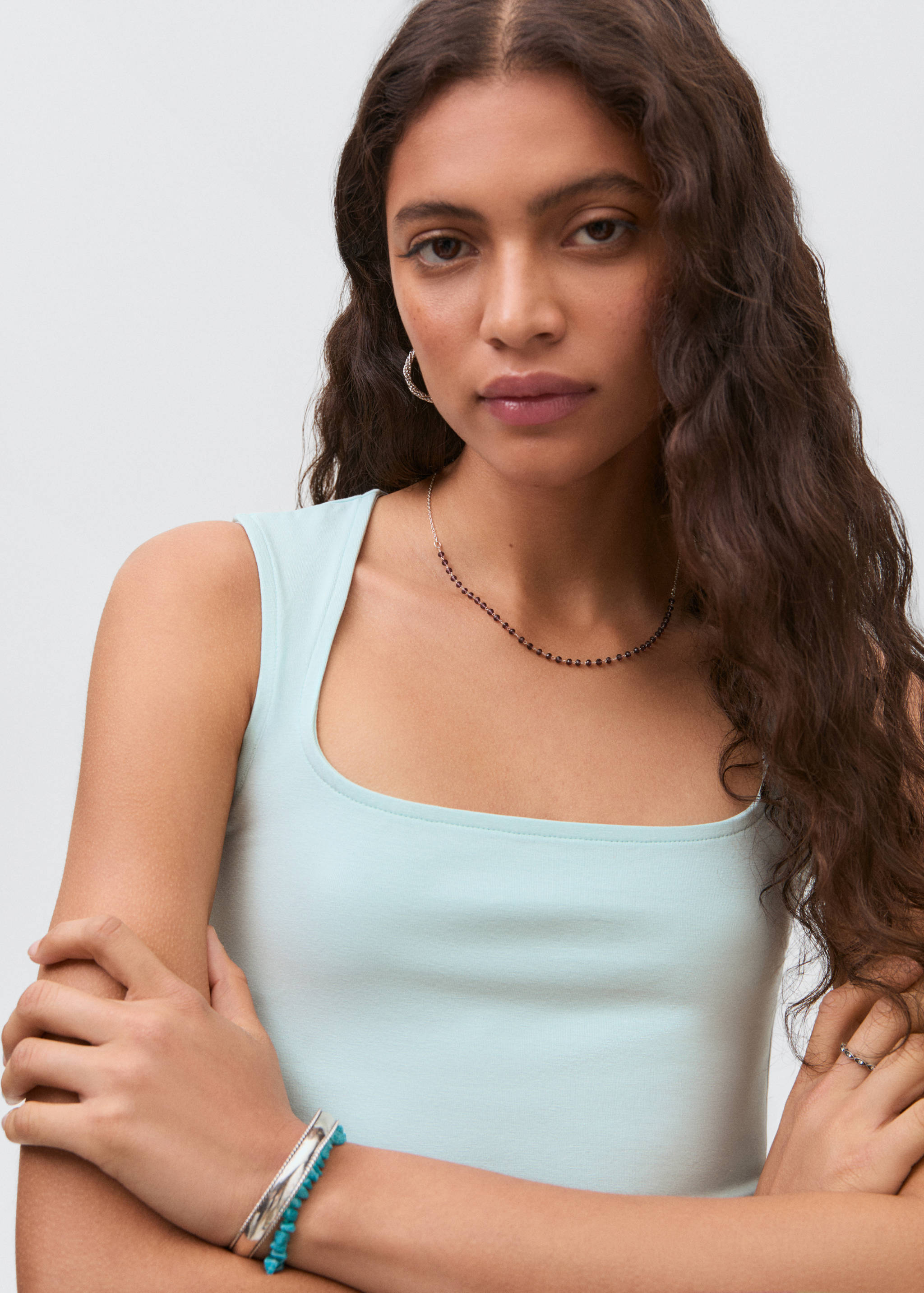 Трикотажный топ на широких бретелях - Деталь изделия 1