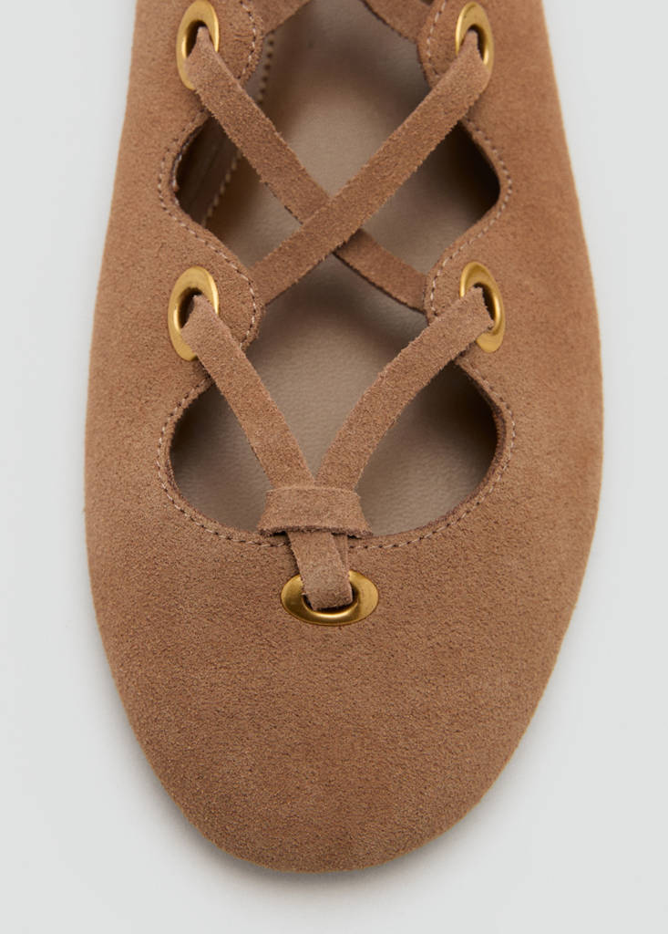 Leather ballet flats with crossed straps — Sand