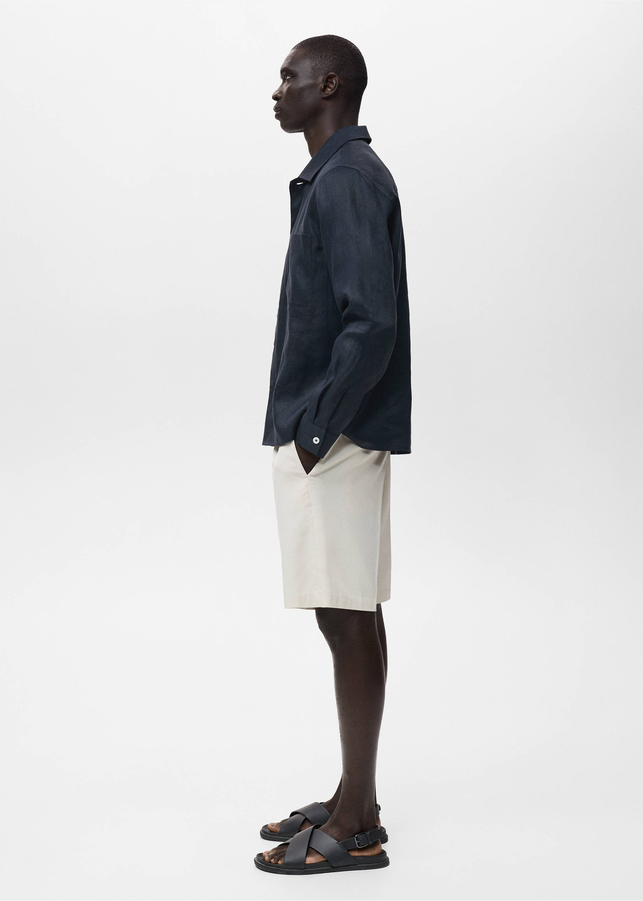 100% linen bermuda shorts - Details of the article 2, Off White. Ref: 17061149-00.