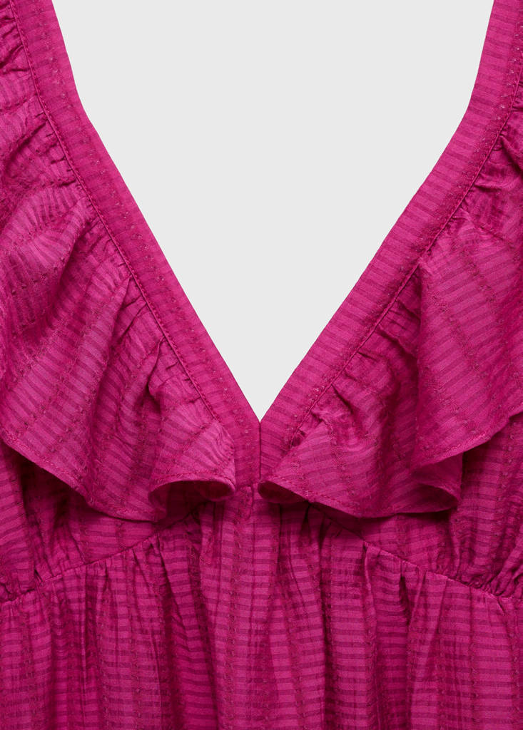 Long dress with ruffle neckline — Fuchsia