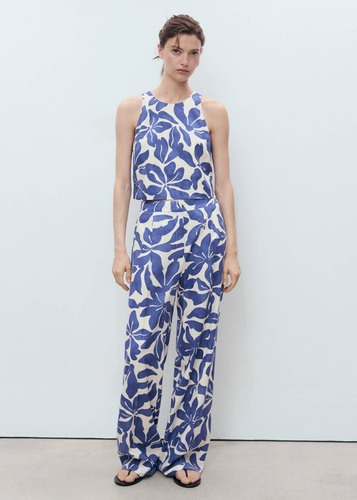 Printed linen-blend trousers — Blue
