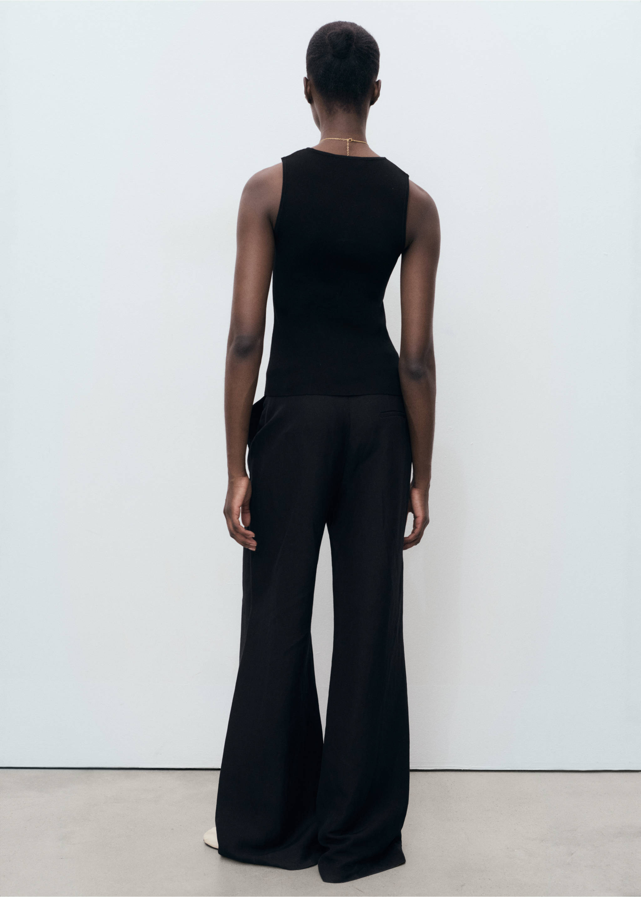 Fine-knit top - Reverse of the article, Black. Ref: 17061177-00.