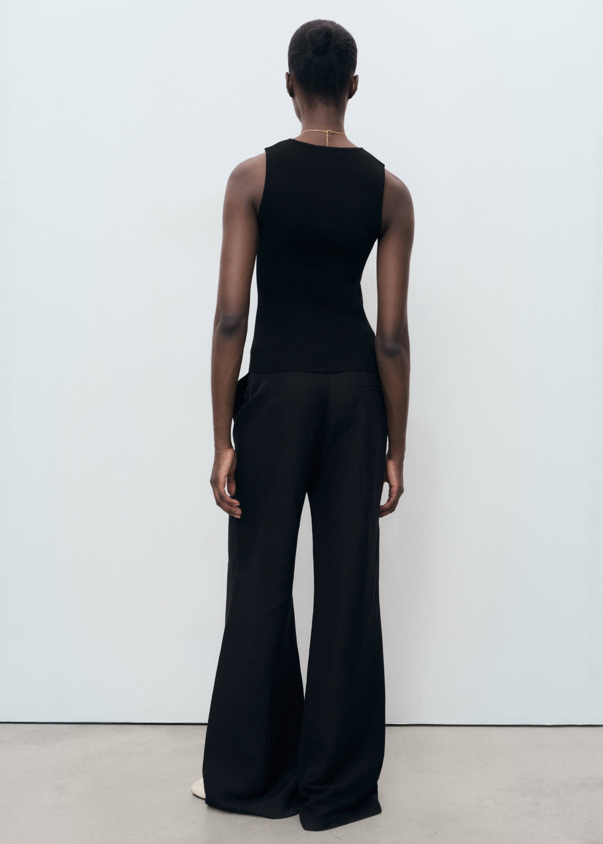 Top punto fino - Reverso del artículo