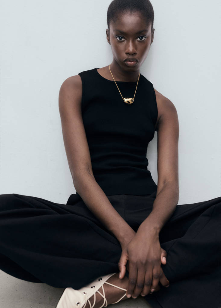 Fine-knit top — Black