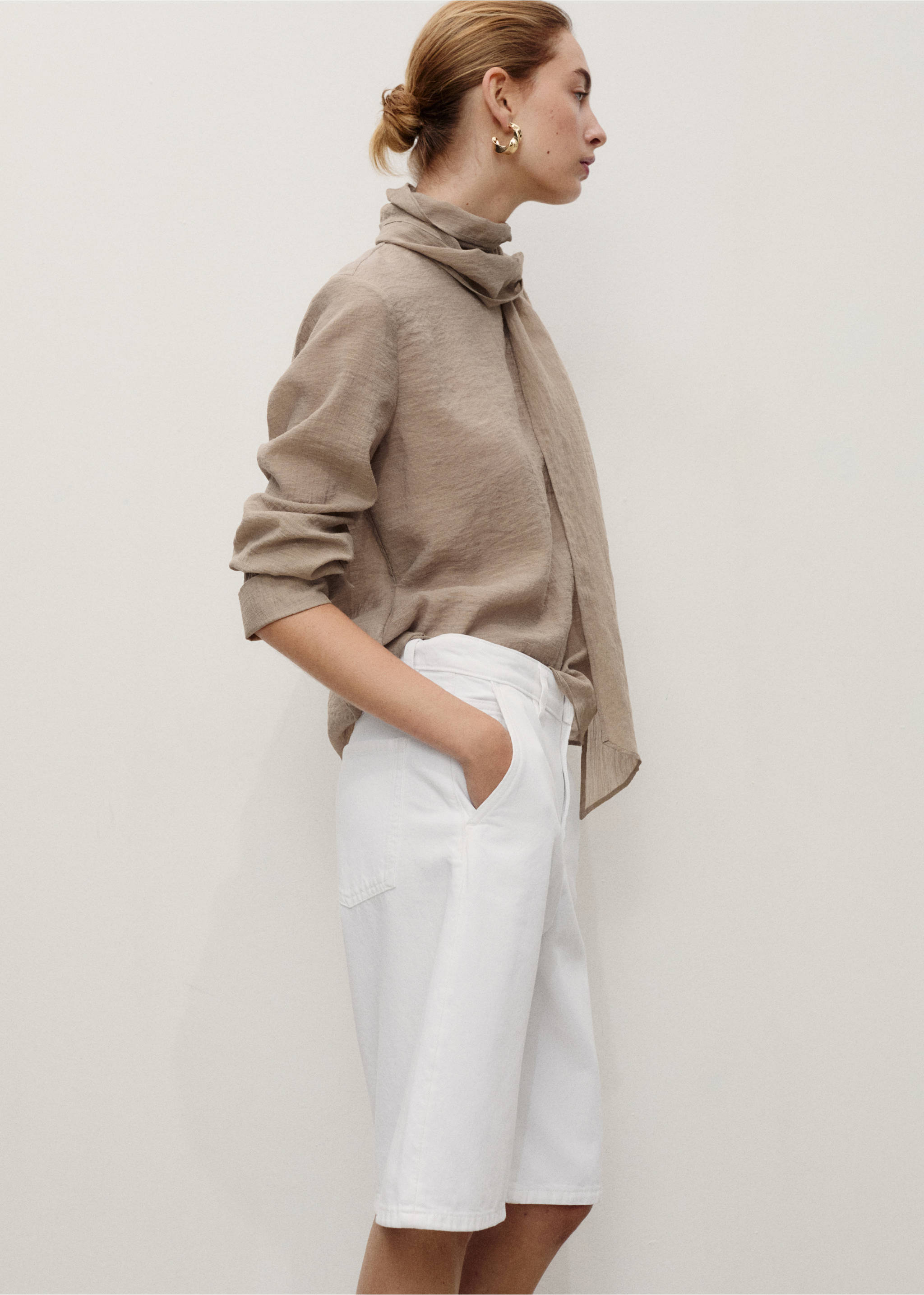 Mid-rise denim bermuda jorts - Medium plane, White. Ref: 17061180-00.