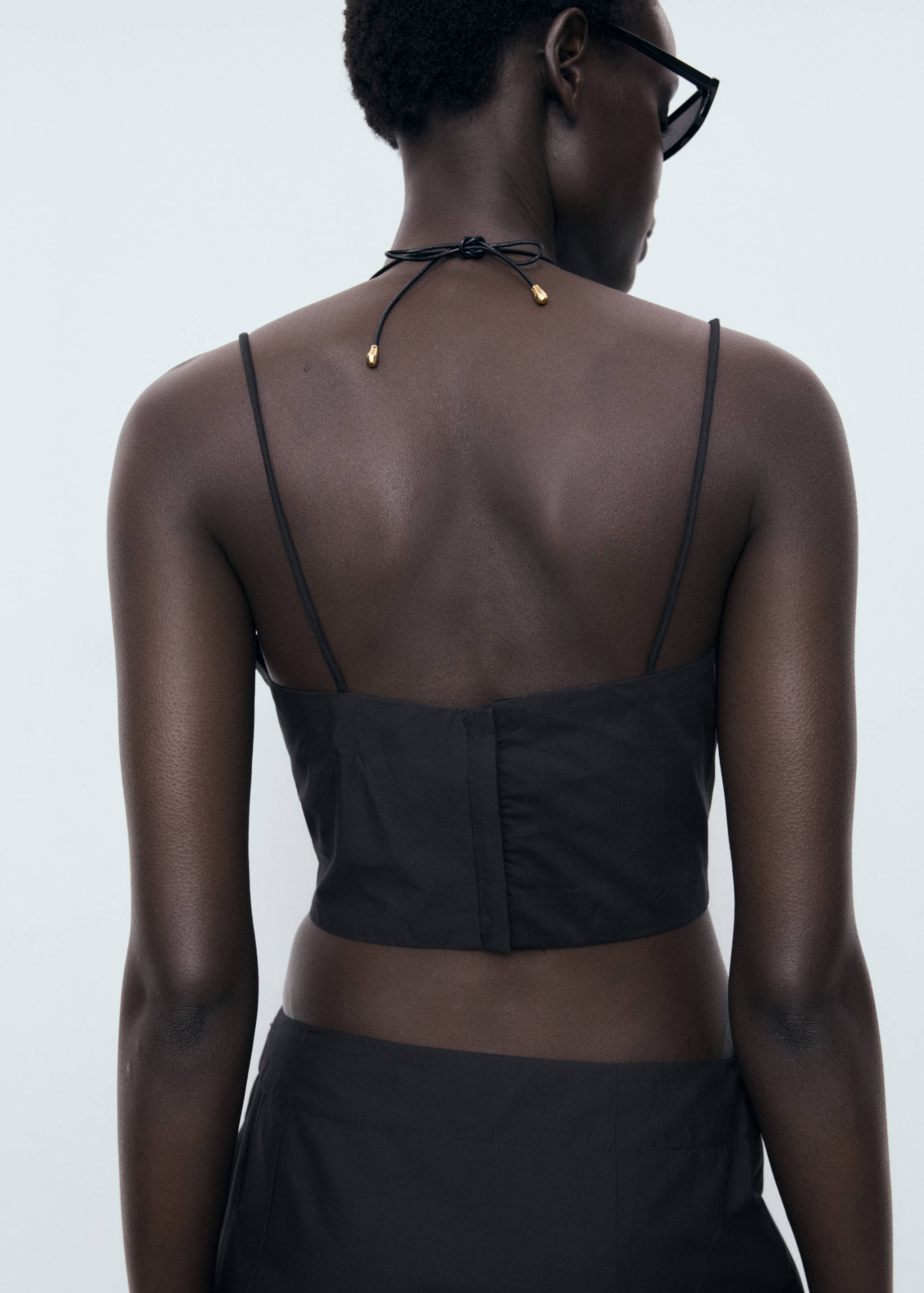 Embroidered crop top - Reverse of the article