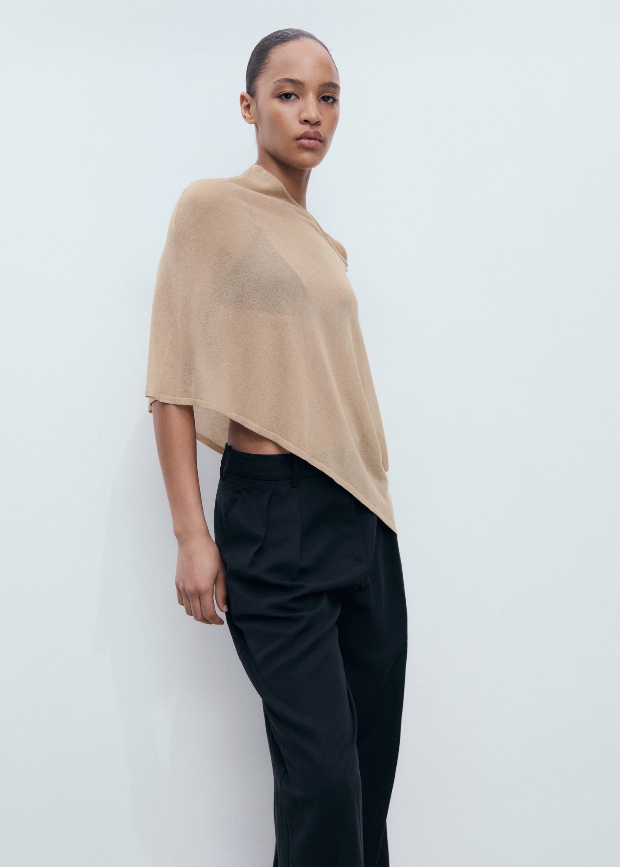 Asymmetrical knitted cape - Details of the article 6
