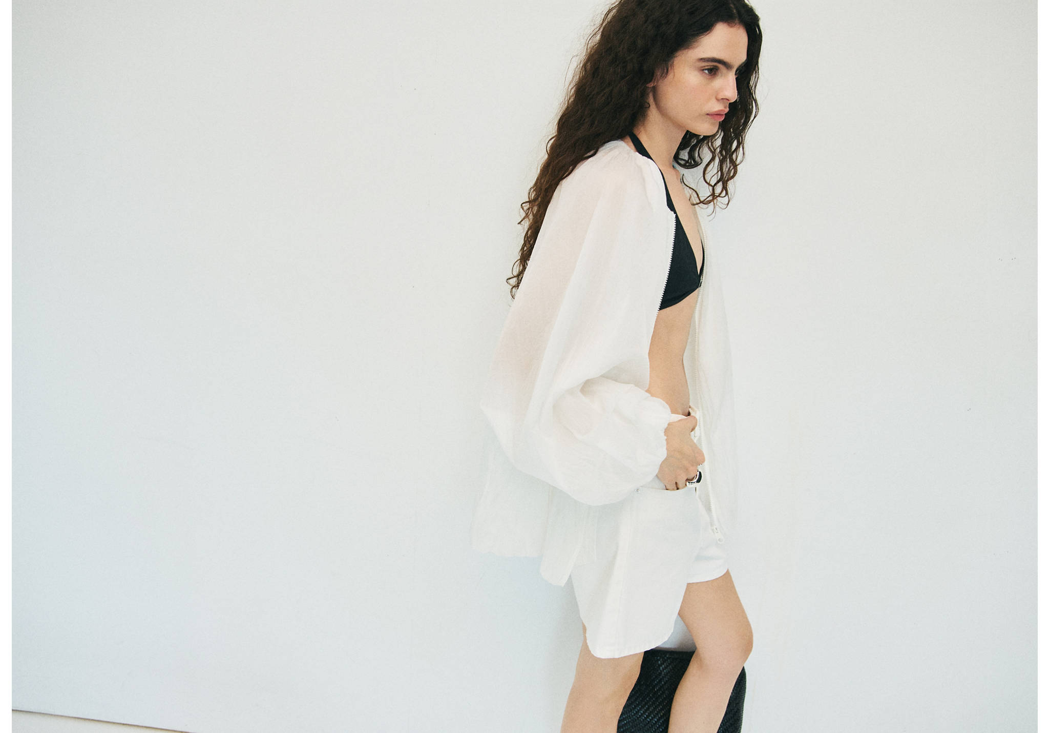 High-waisted straight-fit denim shorts - Panoramic plane