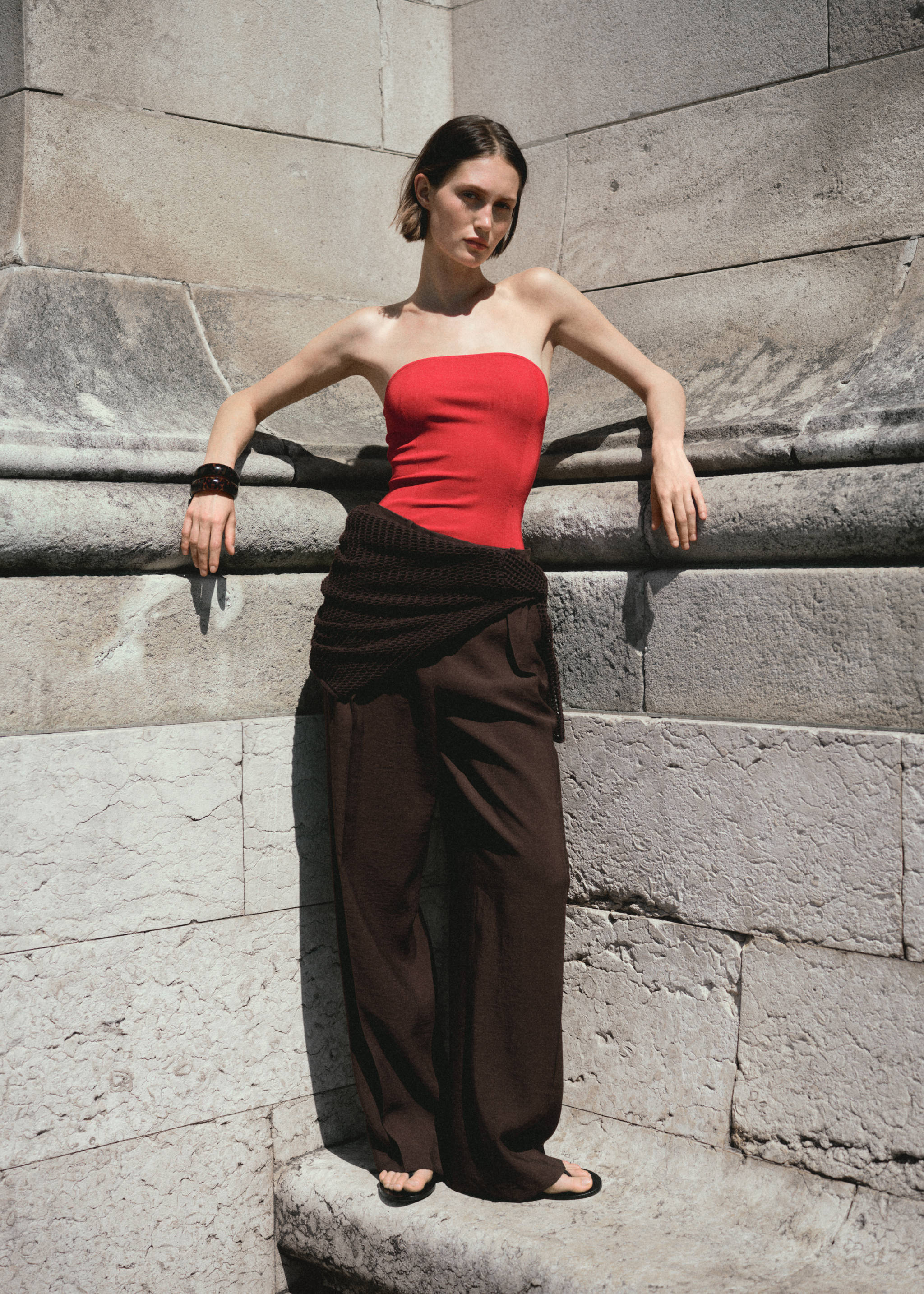 Pánt nélküli szűk top - A termék adatai 7