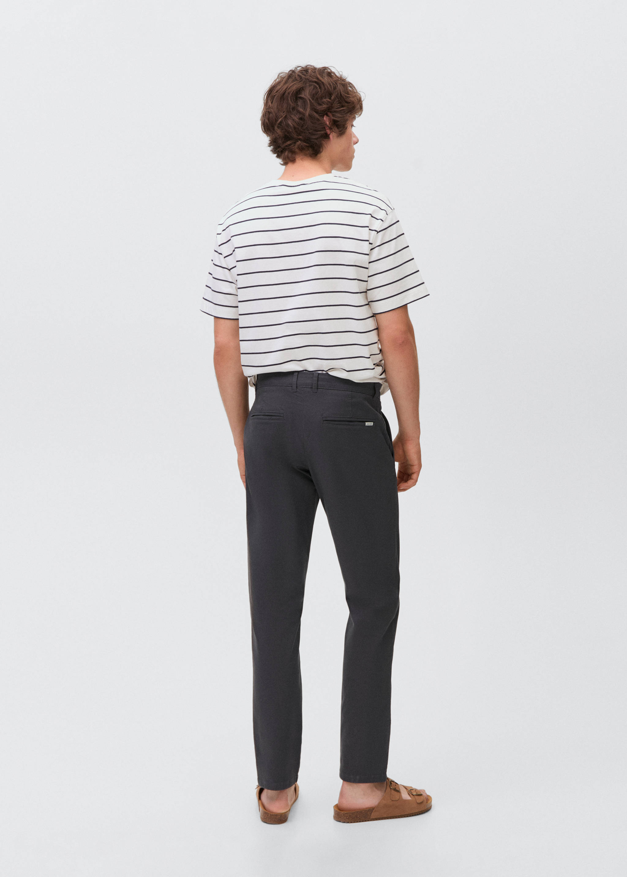 Stretchy chinos - Reverse of the article