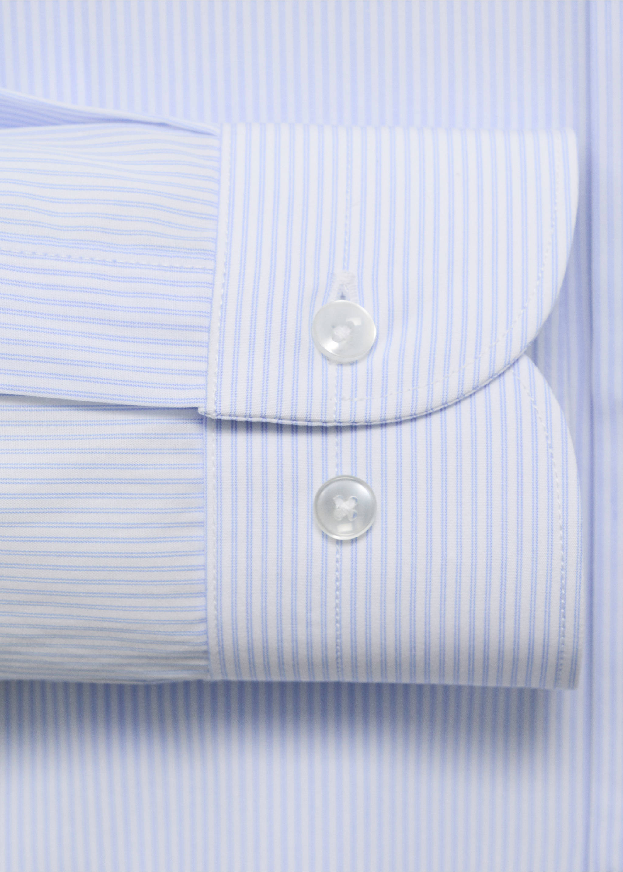 Chemise costume slim fit milleraies - Détail de l'article 0, Bleu. Ref: 17061227-00.