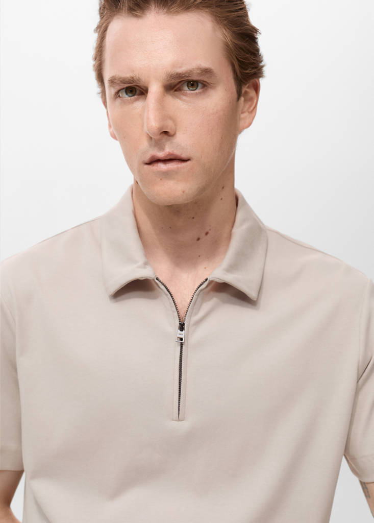 Zip neck polo shirt — Sand