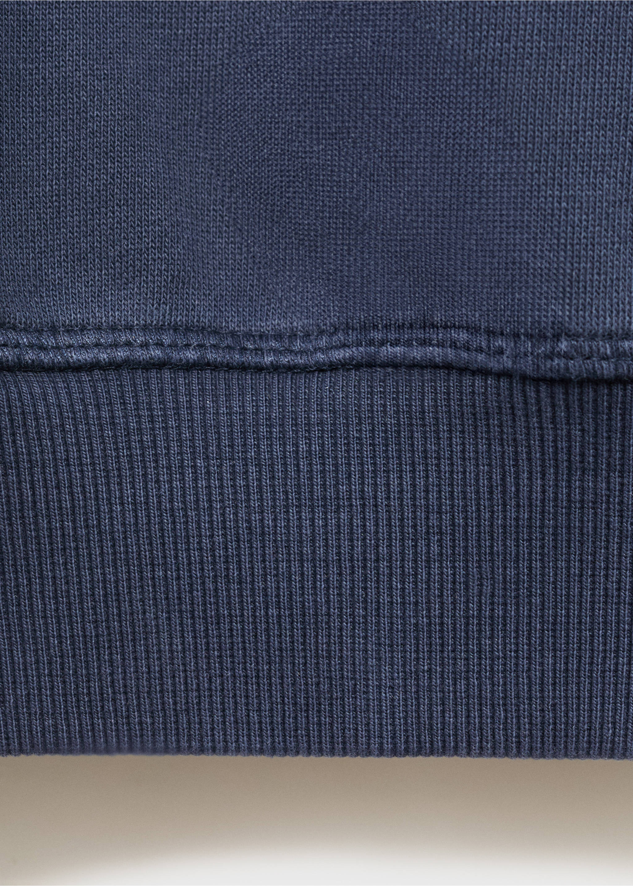 Базовый свитшот из хлопка - Деталь изделия 0, Глубокий темно-синий. Ref: 17061237-00.