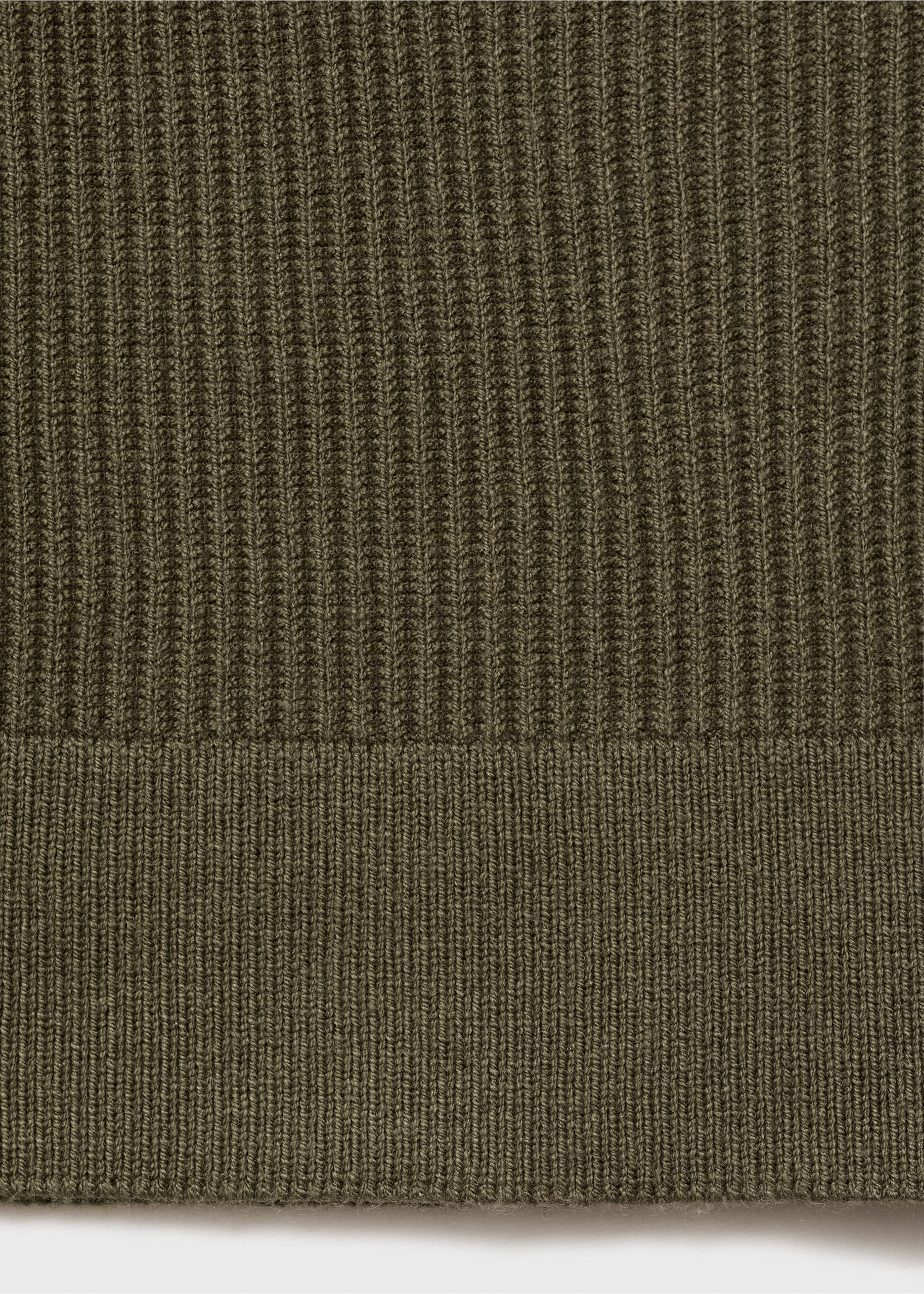 Jersey algodón punto fino canalé - Detalle del artículo 0, Oliva. Ref: 17061248-00.