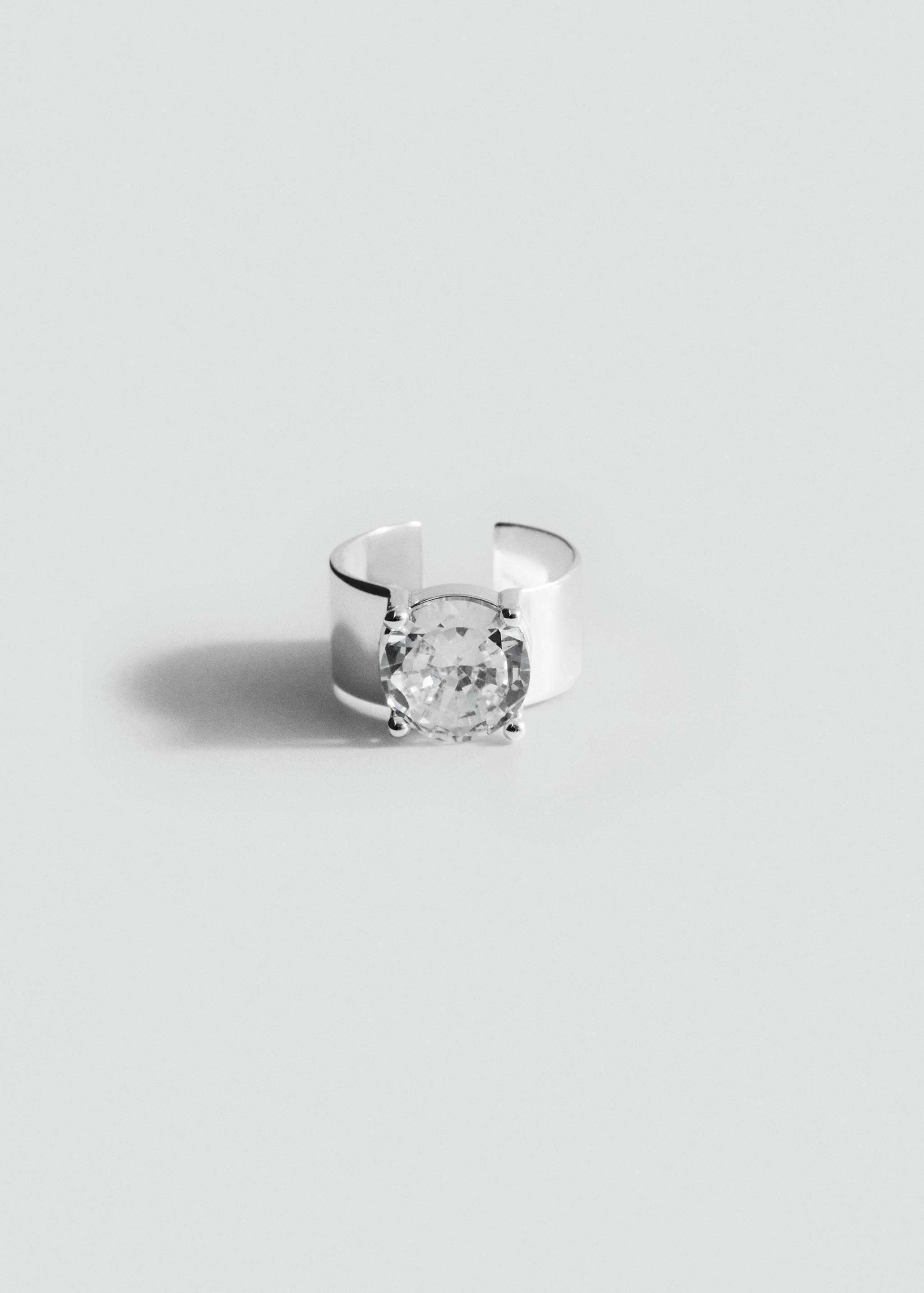 Anillo pie piedra cristal - Artículo sin modelo