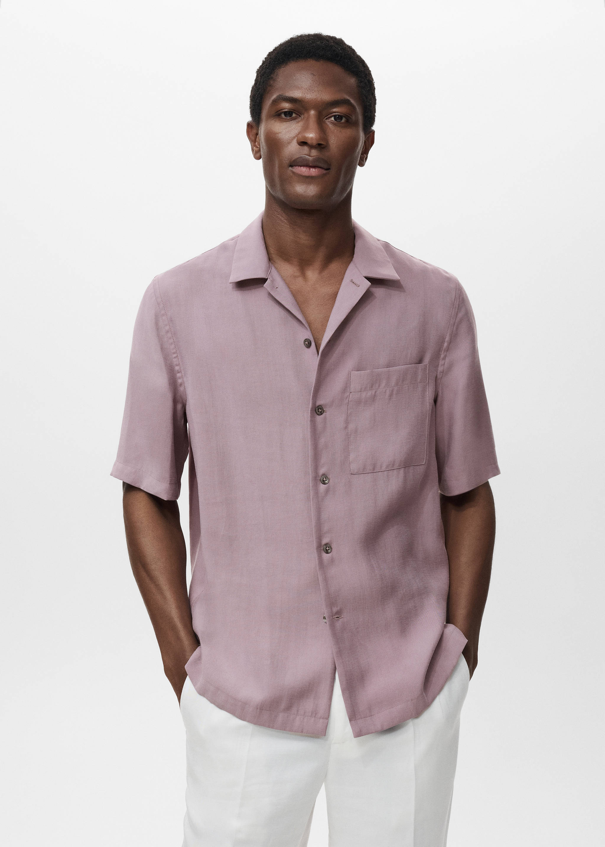 Camisa lyocell bolsillo - Plano medio