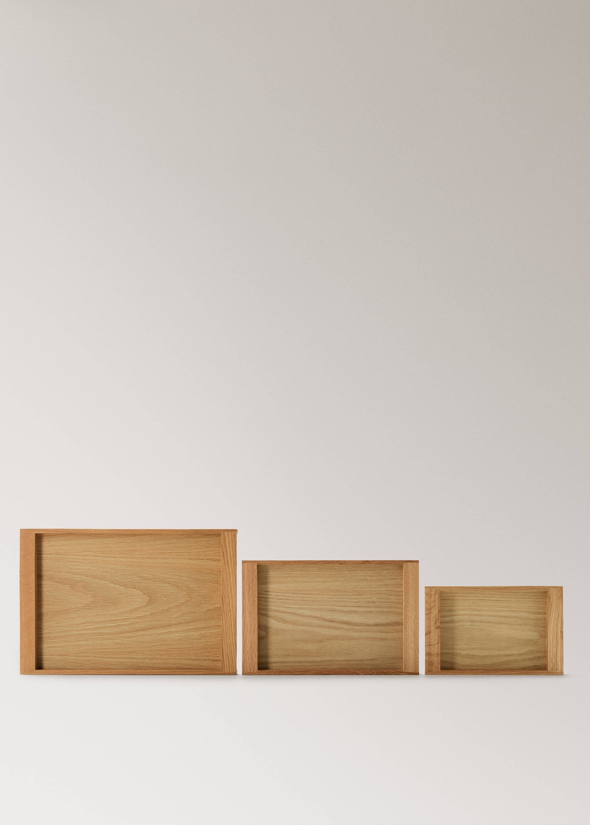 Medium rectangular wooden tray - Details of the article 3