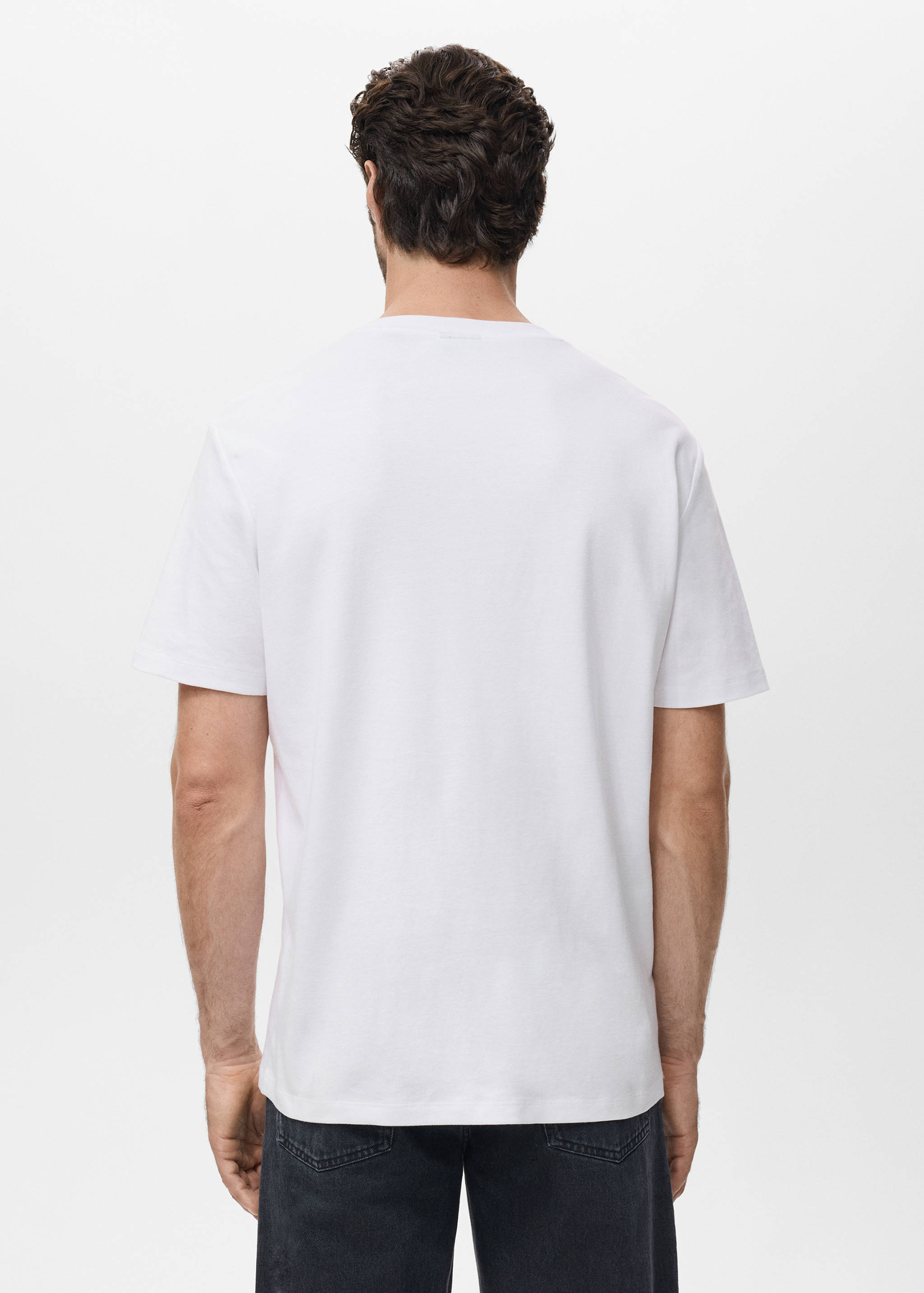 Medium weight regular fit T-shirt - Reverse of the article