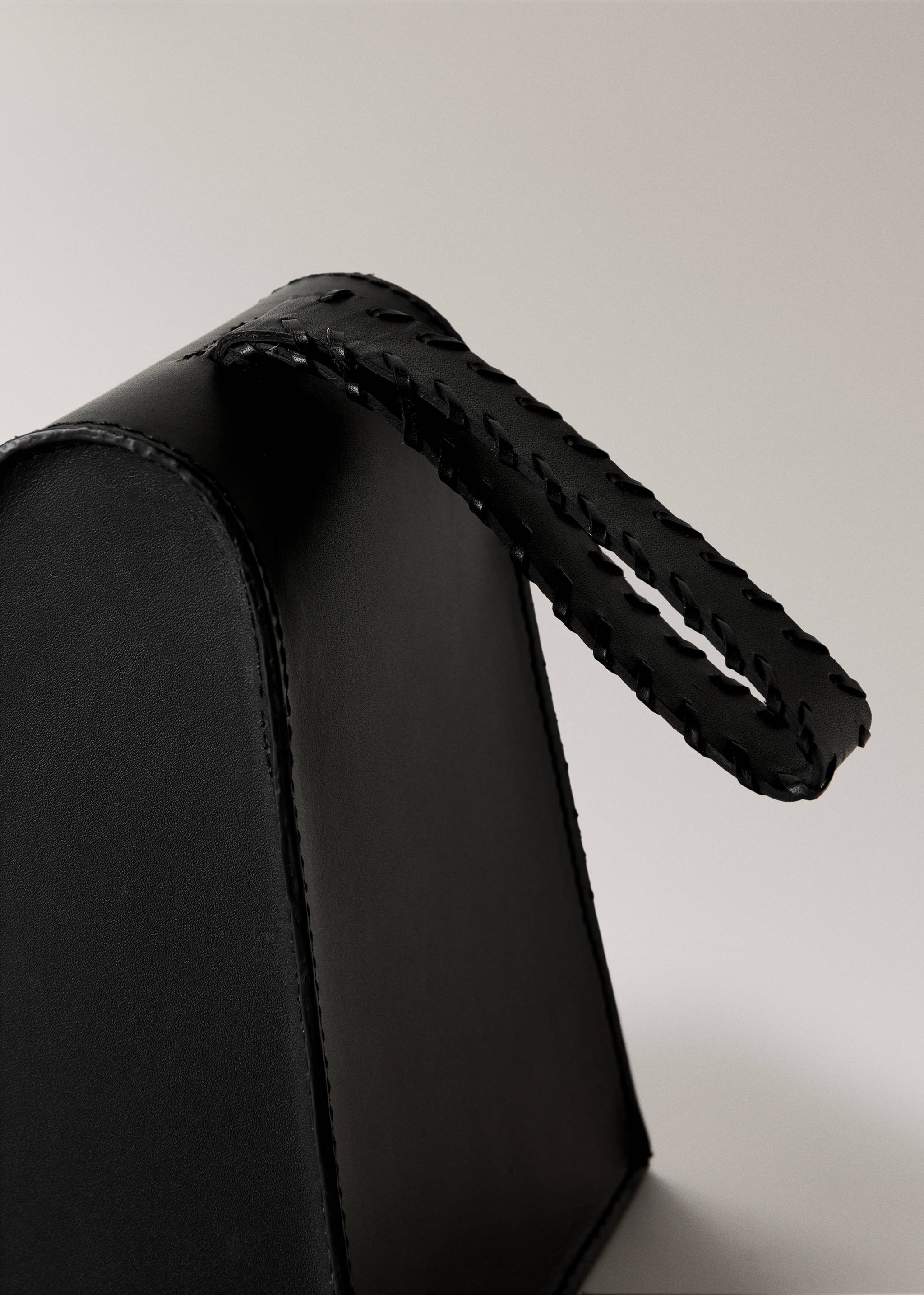 Tope puerta piel - Detalle del artículo 2, Negro. Ref: 17061292-00.