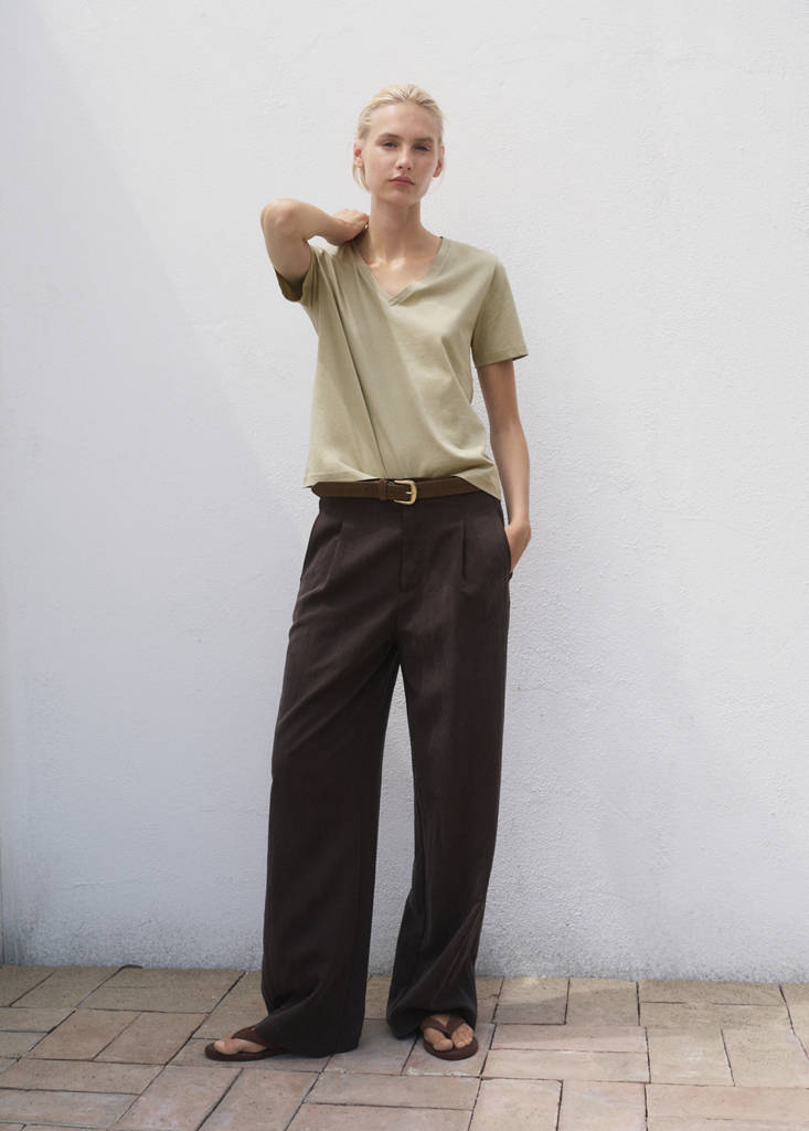 V-neck cotton T-shirt — Khaki