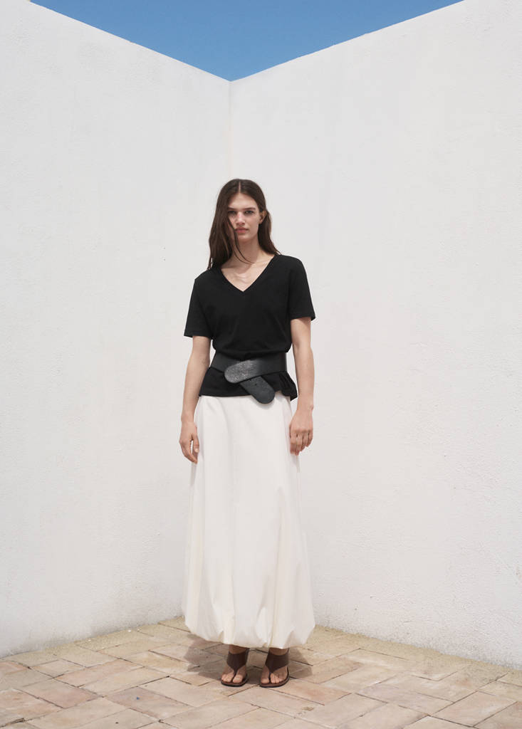 V-neck cotton T-shirt — Black