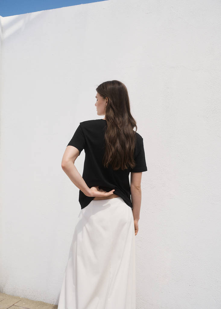 V-neck cotton T-shirt — Black