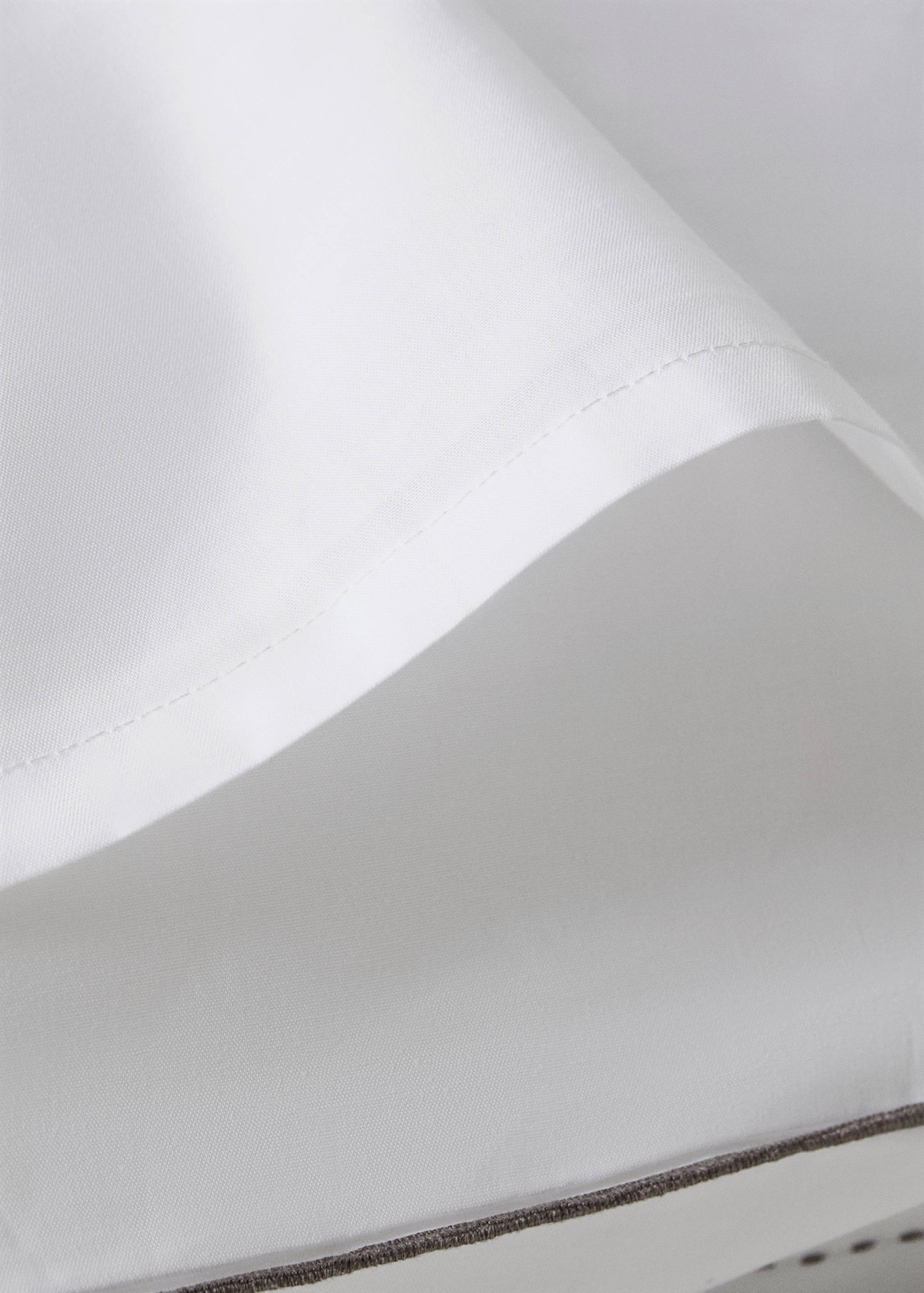 Two 200-thread count percale cotton pillowcases 60x60 cm - Details of the article 2