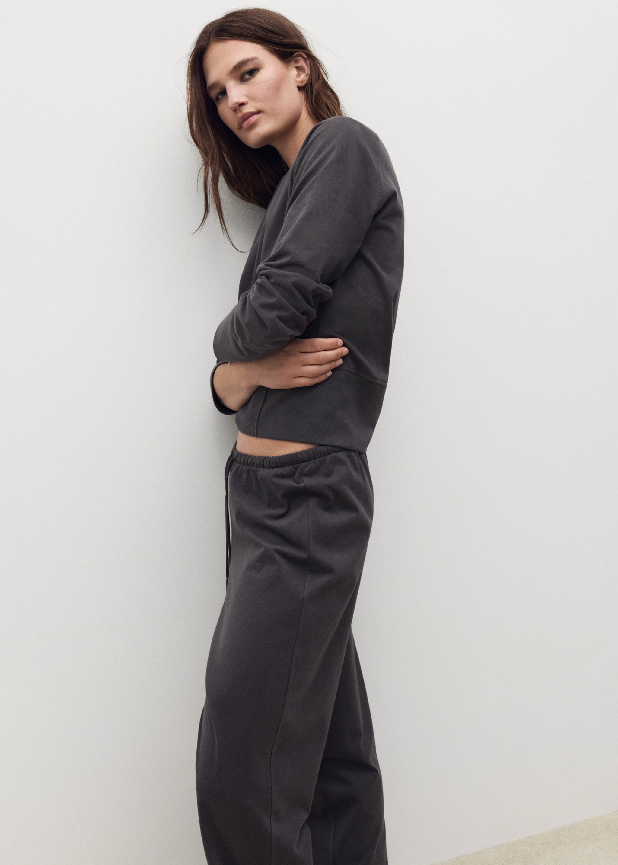 بنطلون جوجر بلمسة سوفت - تفاصيل المنتج 1