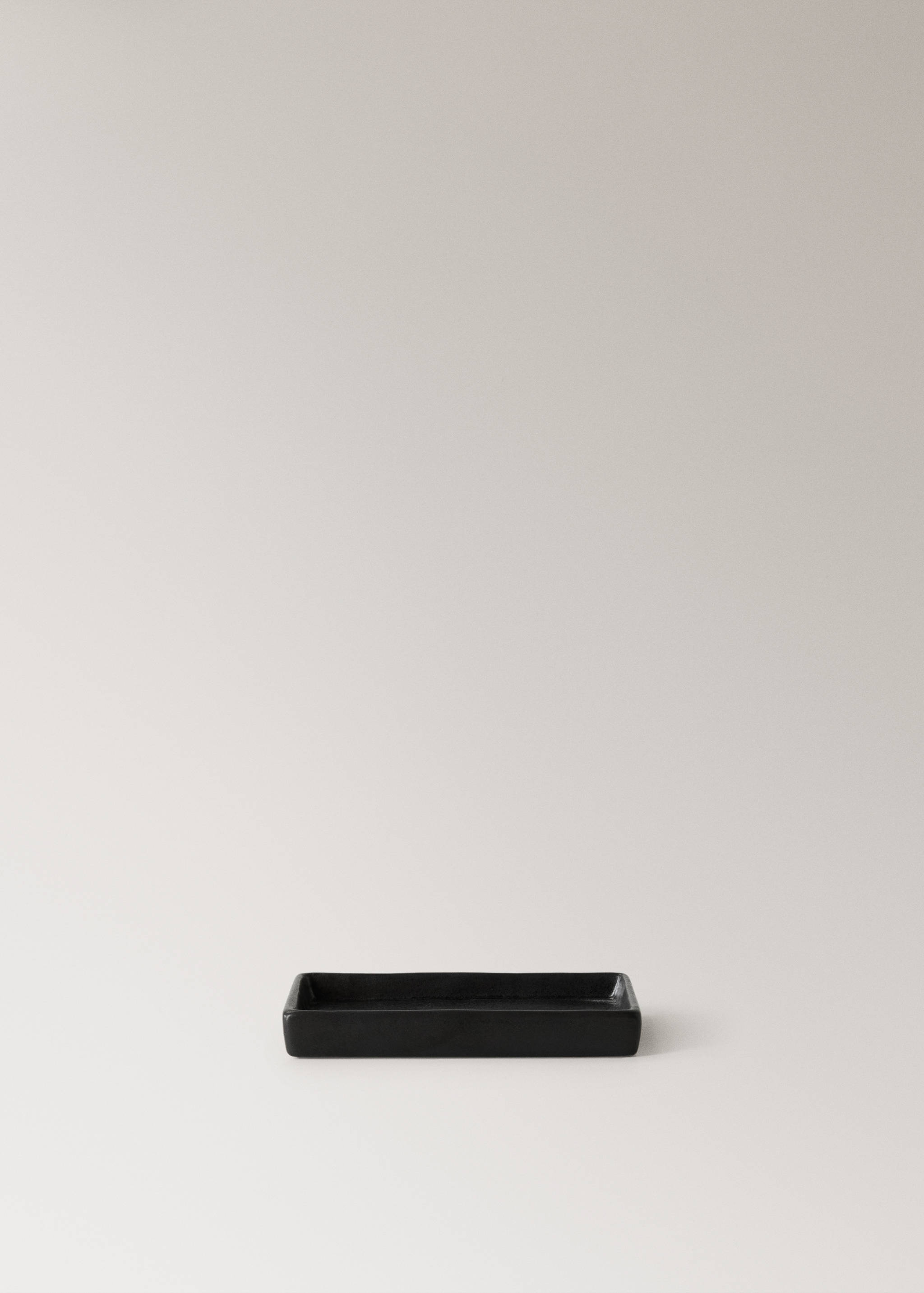 Matte-finish stoneware soap dish - Article without model