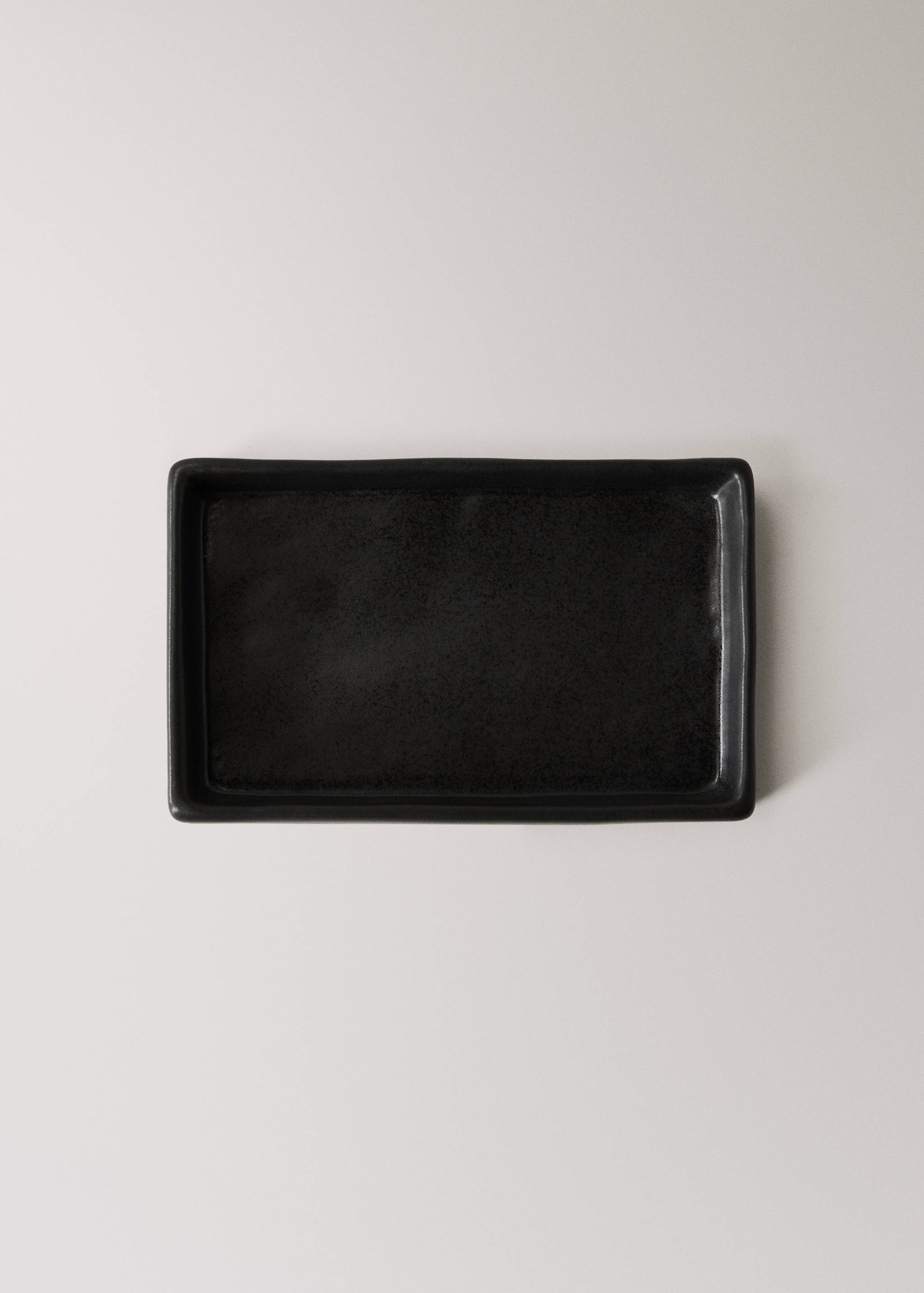 Matte-finish stoneware soap dish - Details of the article 1