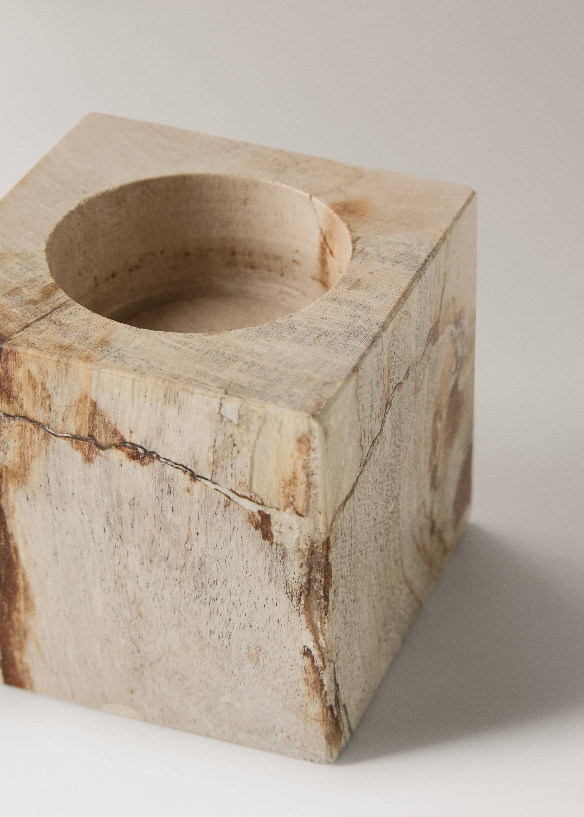 Petrified wood candelabra - Details of the article 1