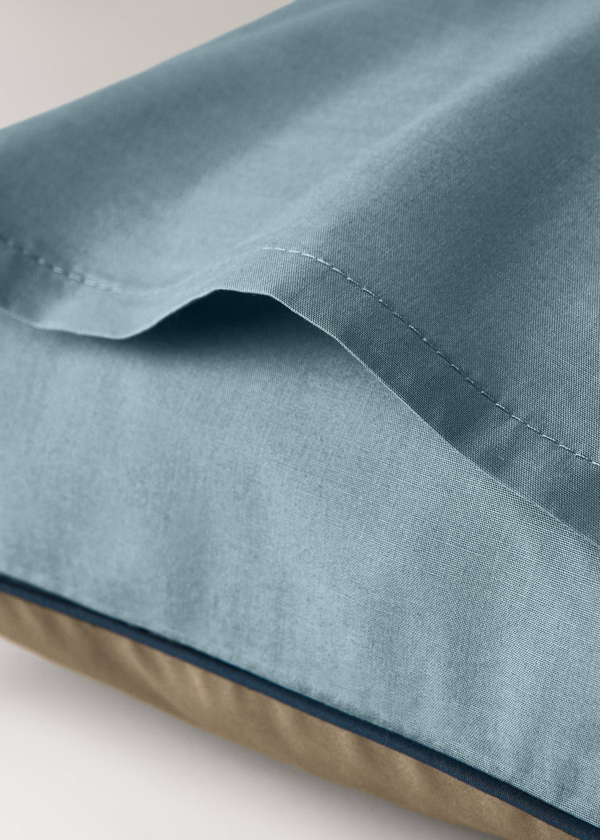 Reversible percale cotton pillowcase with contrasting piping 30x50 cm - Details of the article 1