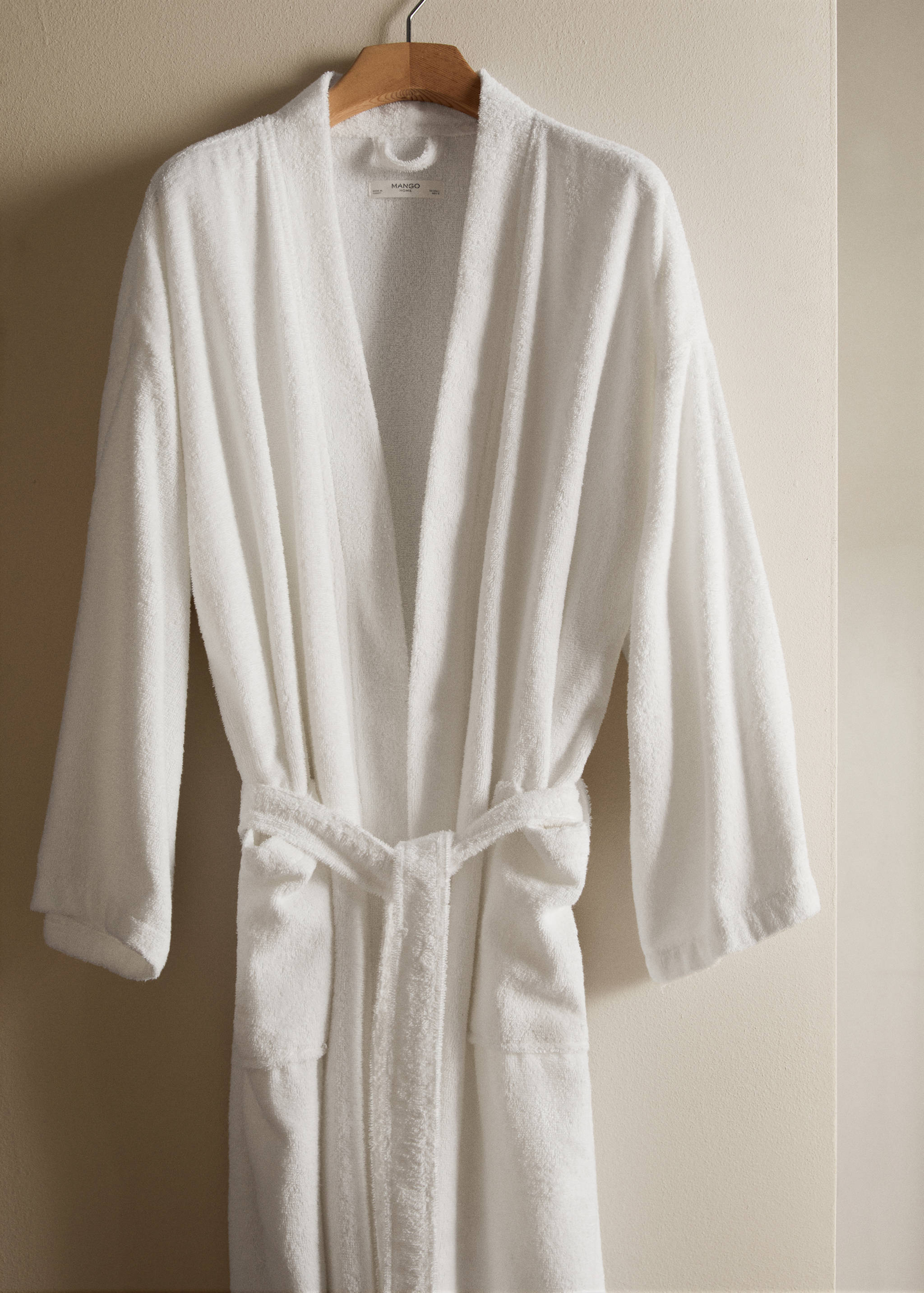 Terry cotton bathrobe - General plane