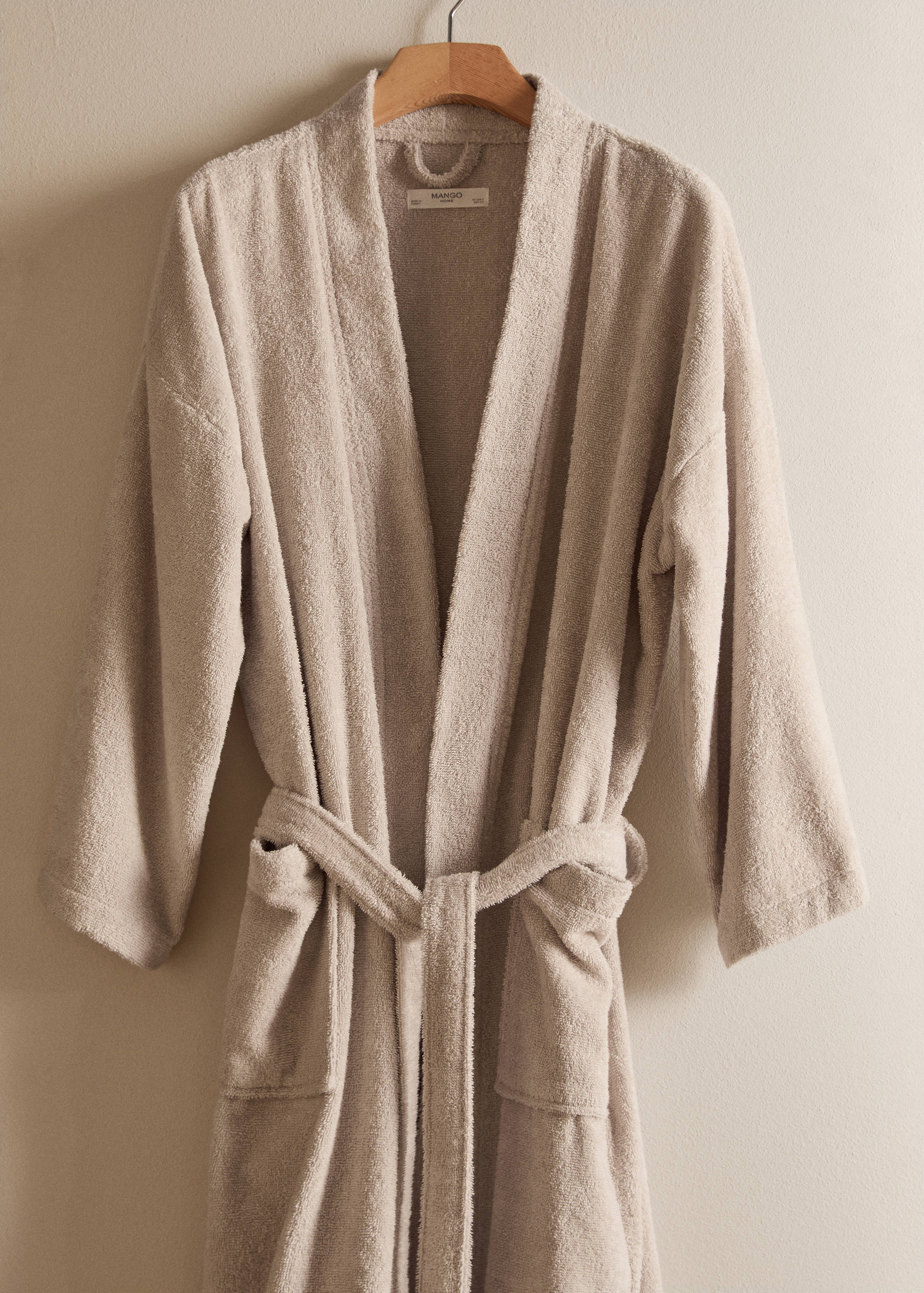 Terry cotton bathrobe - General plane