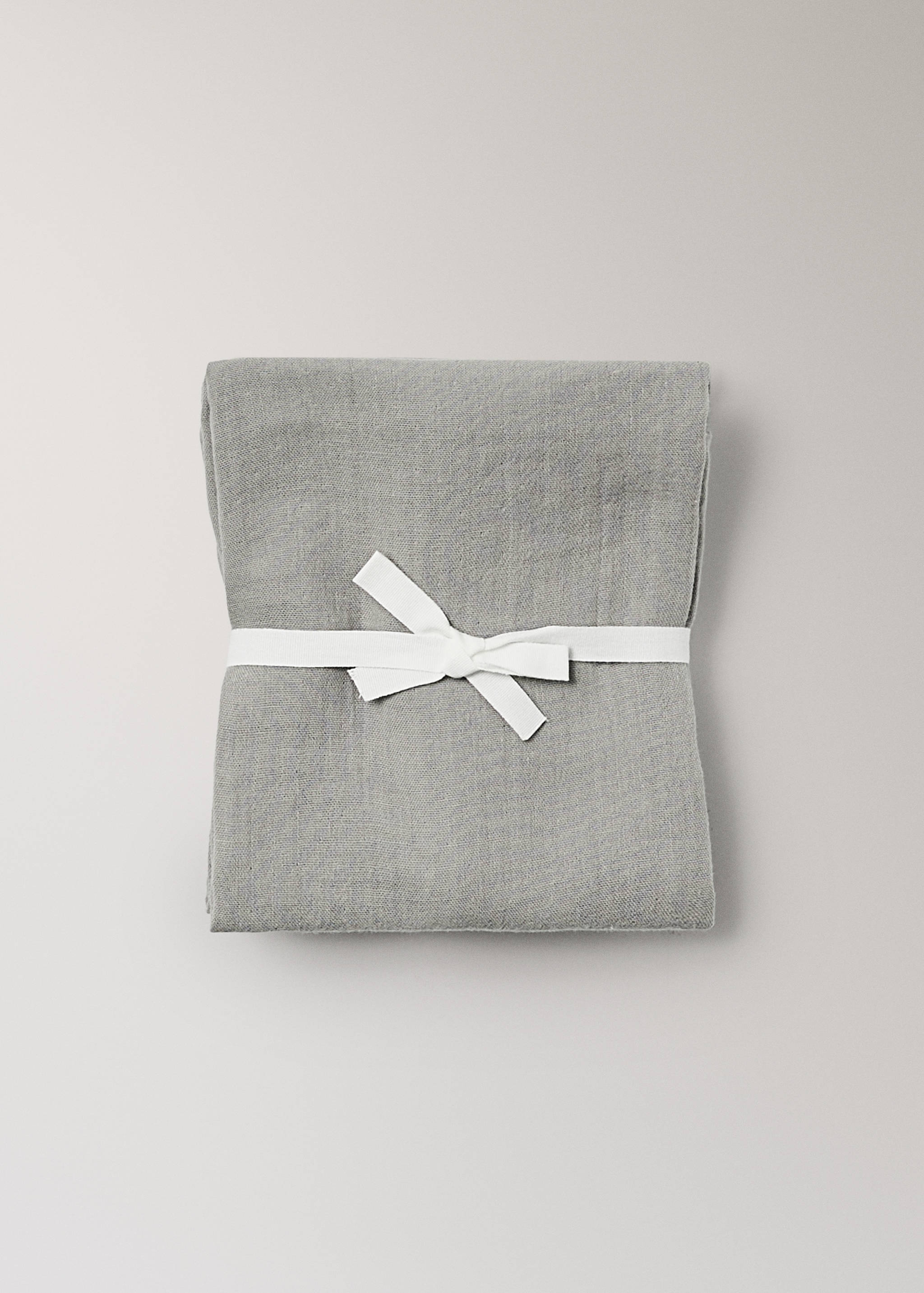 Plain cotton baby swaddle - Article without model