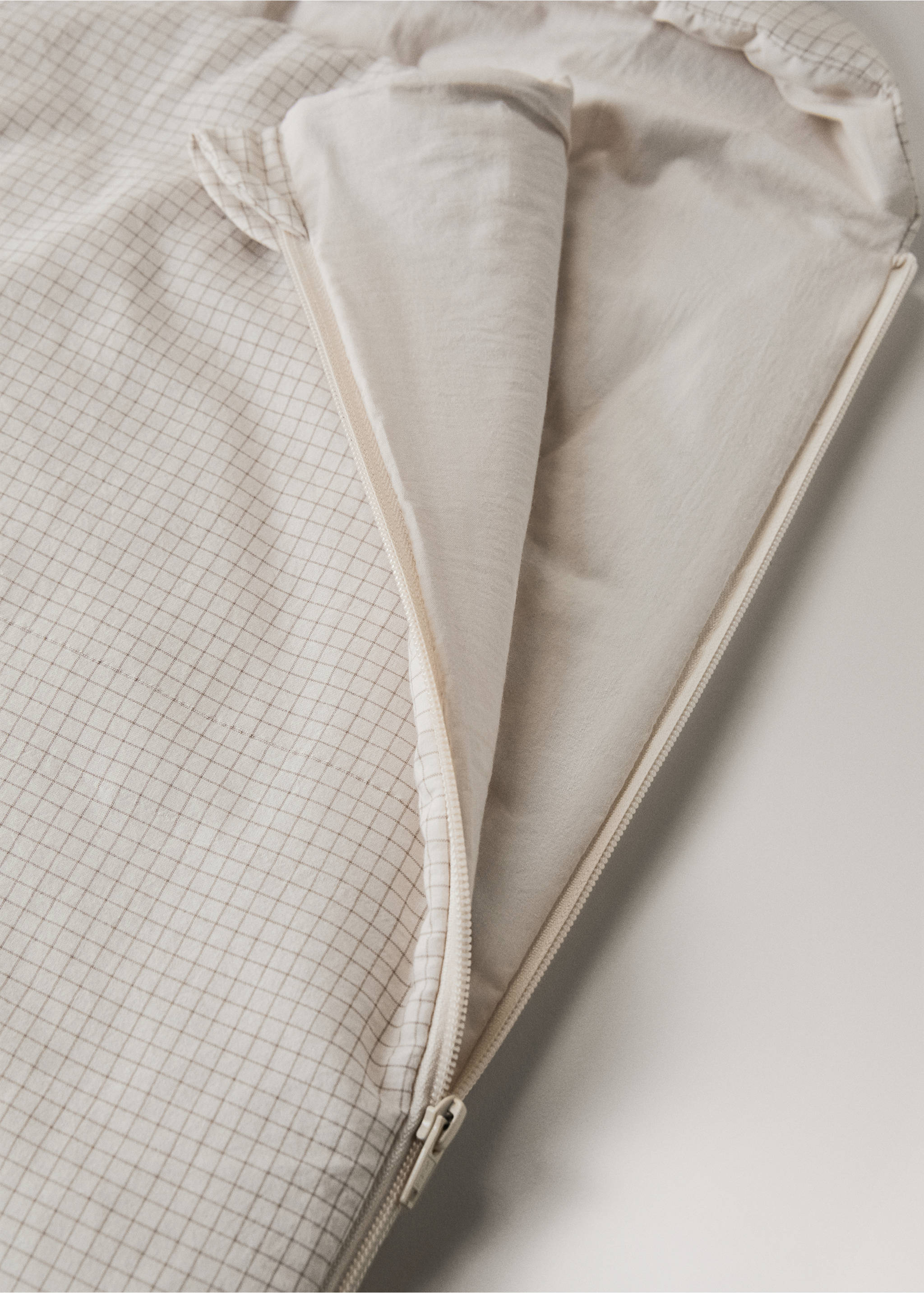 Cotton check mini-coat - Details of the article 2, Medium Brown. Ref: 17061573-00.